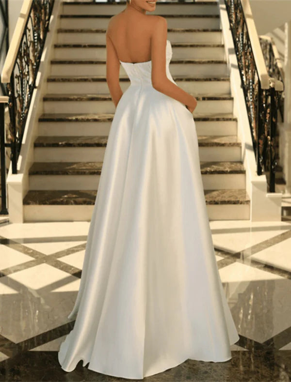 A-Line Evening Gown Elegant Black Dress Plus Size Formal Masquerade Floor Length Sleeveless Strapless Satin with Slit