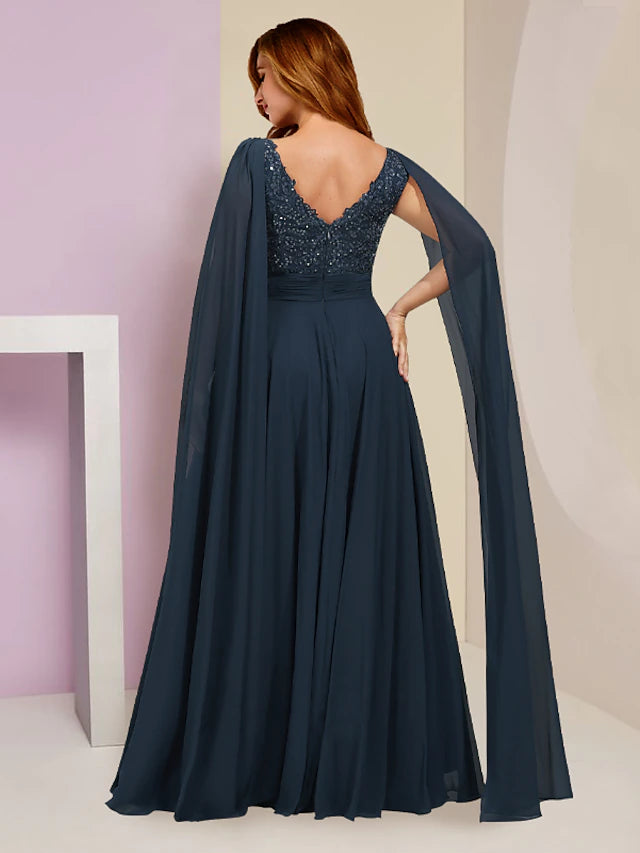 Plus Size Curve Mother of the Bride Dress Formal Party Elegant V Neck Floor Length Chiffon Lace Sleeveless with Pleats