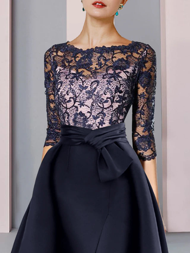 Sheath / Column Mother of the Bride Dress Formal Party Elegant Scoop Neck Sweep / Brush Train Satin Lace Half Sleeve with Bow(s)