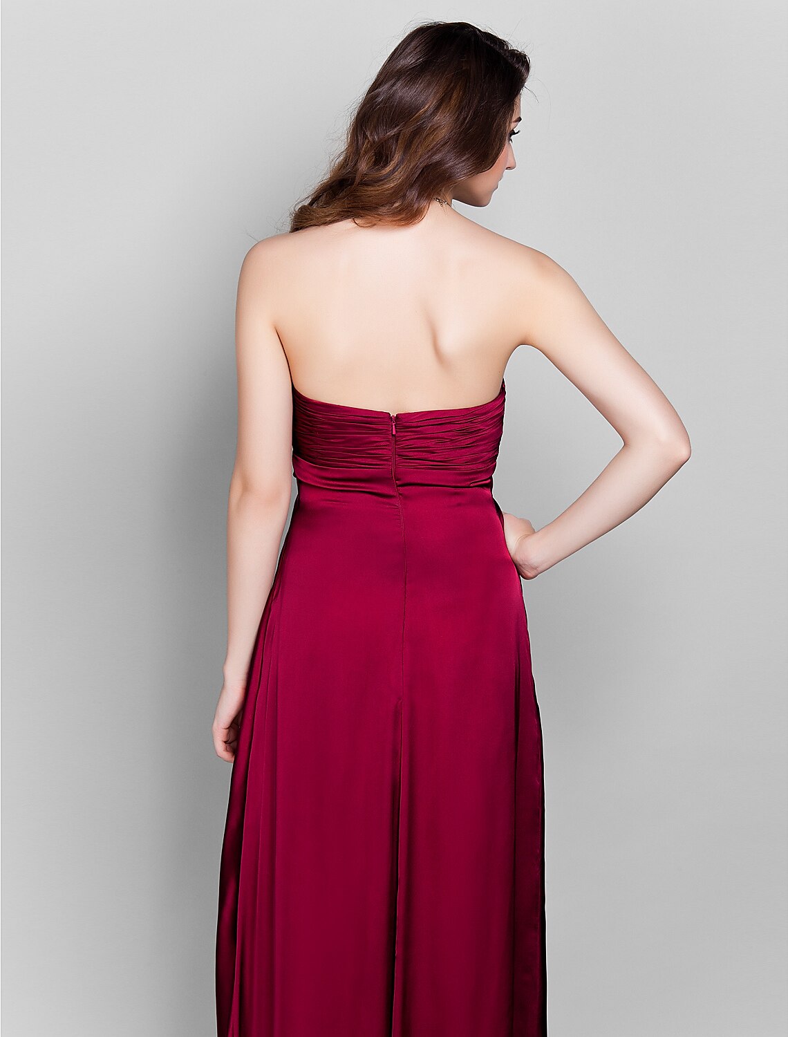 Sheath / Column Bridesmaid Dress Sweetheart Sleeveless Open Back Floor Length Stretch Satin with Beading / Side Draping