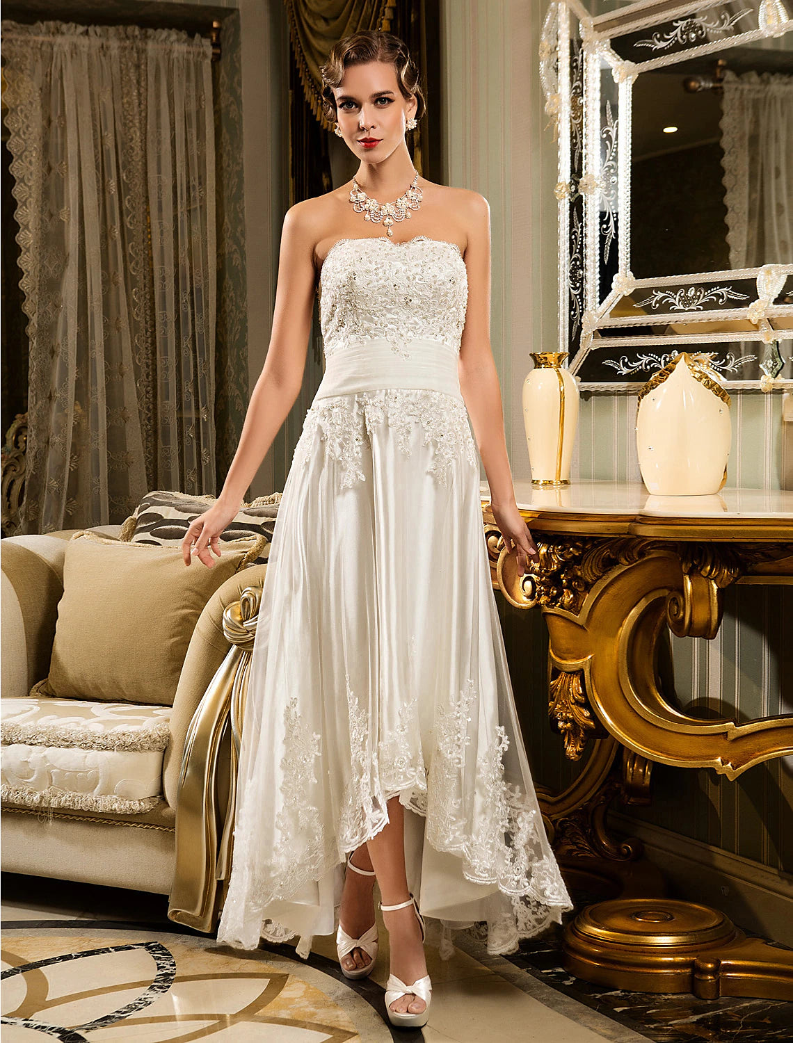 Reception Little White Dresses Wedding Dresses A-Line Sweetheart Strapless Asymmetrical Lace Bridal Gowns With Appliques