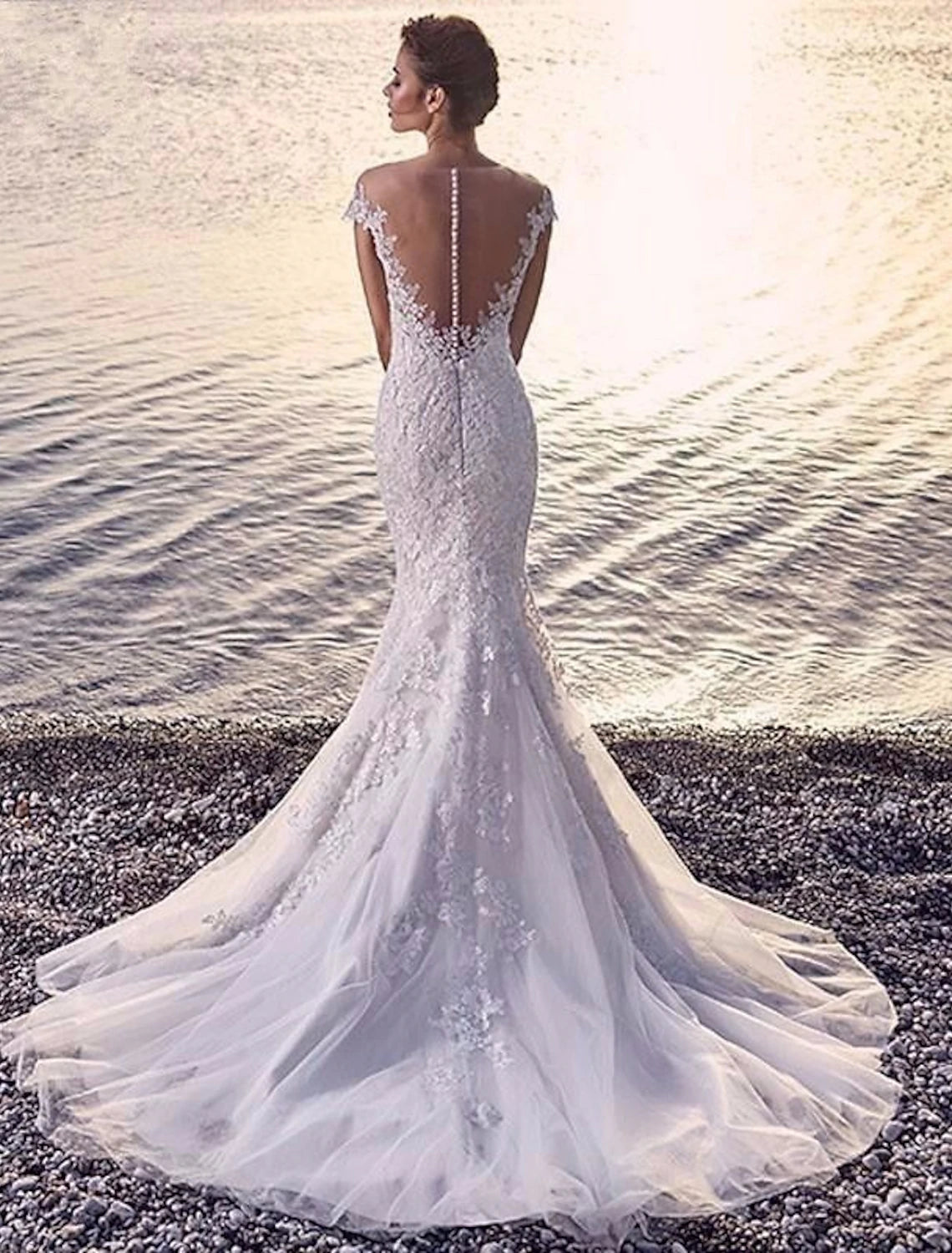 Beach Formal Wedding Dresses Mermaid / Trumpet Scoop Neck Off Shoulder Cap Sleeve Court Train Lace Bridal Gowns