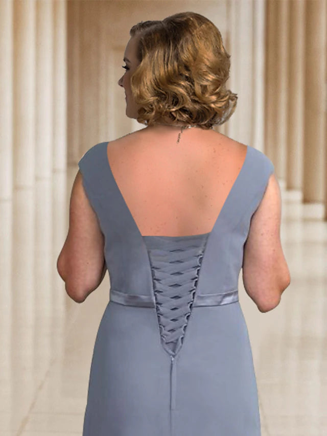 Sheath / Column Mother of the Bride Dress Plus Size Elegant V Neck Floor Length Chiffon Sleeveless with Sash