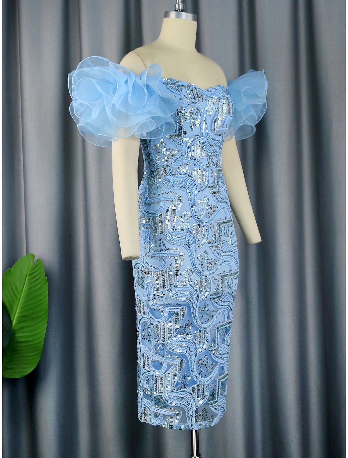 Sheath / Column Party Dresses Floral Dress Cocktail Party Tea Length Sleeveless Off Shoulder Sequined