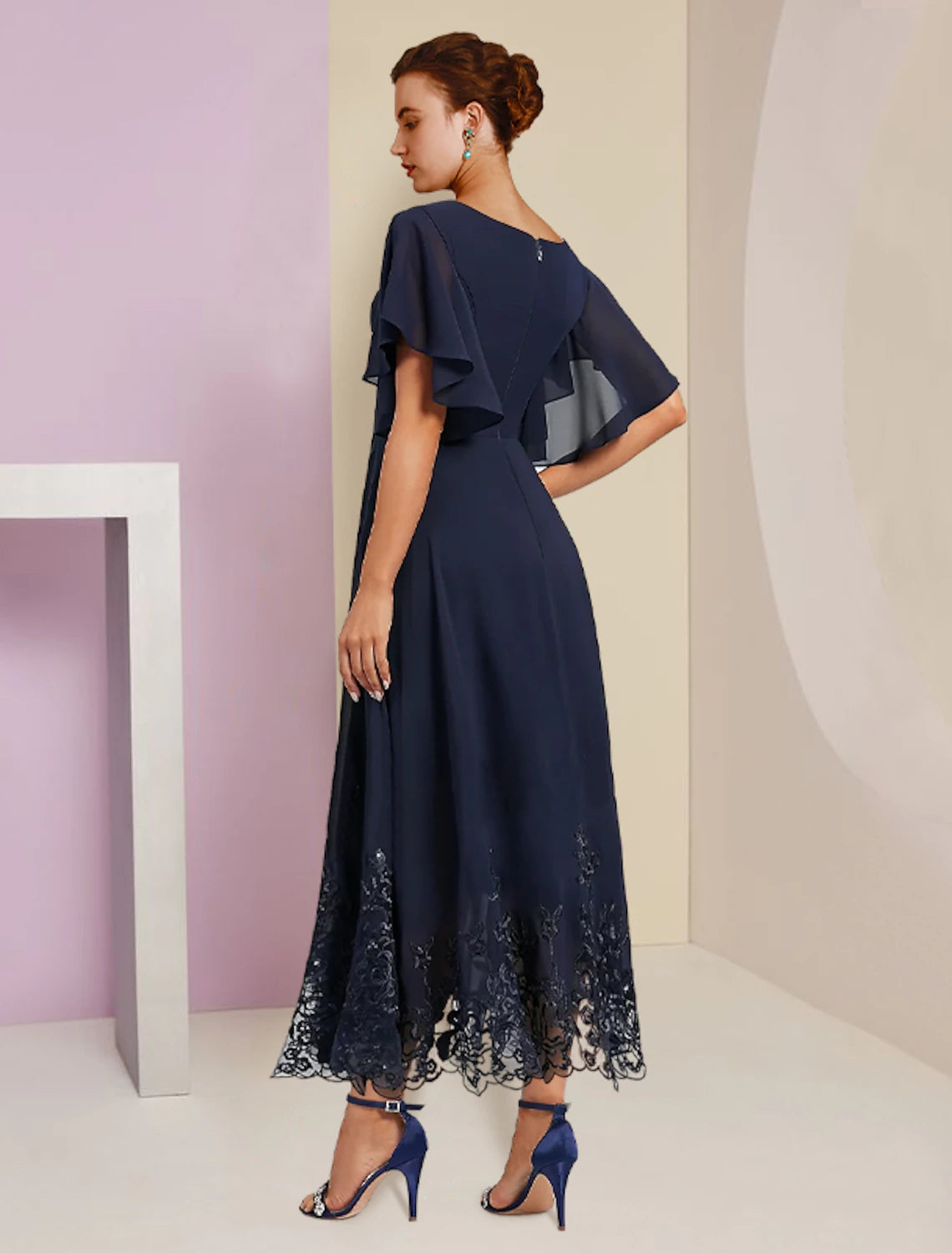 A-Line Mother of the Bride Dress Formal Fall Wedding Guest Elegant V Neck Tea Length Chiffon Lace Short Sleeve
