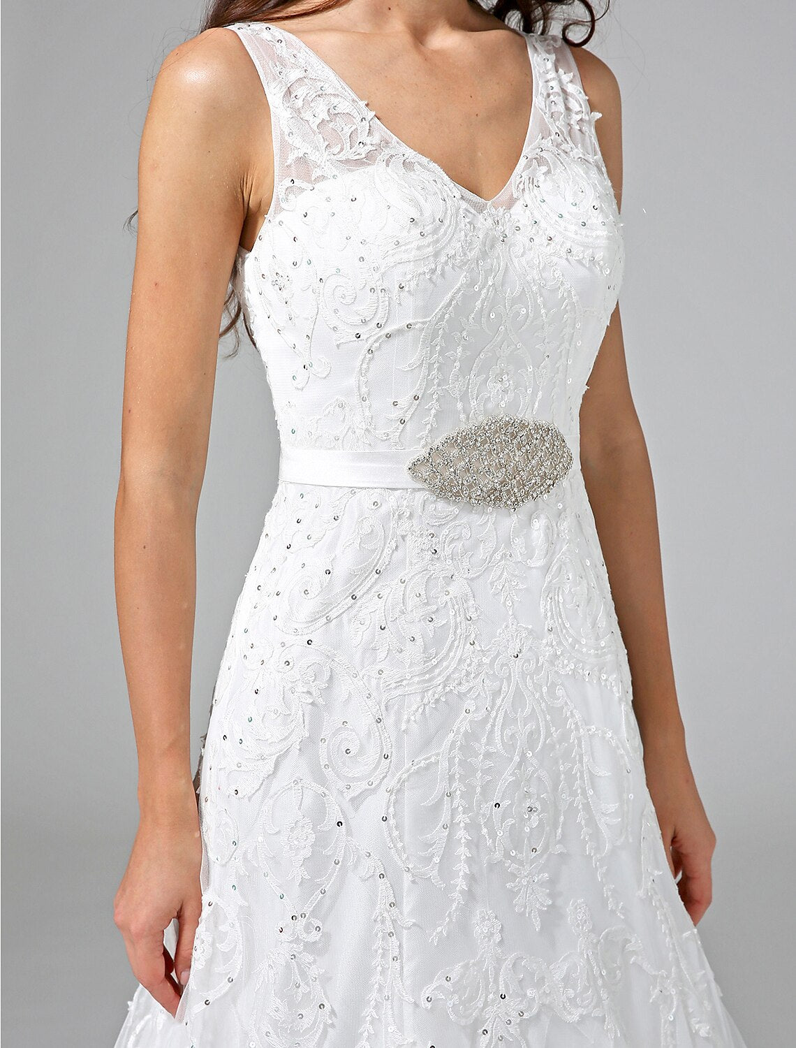 Wedding Dresses A-Line V Neck Sleeveless Court Train Lace Bridal Gowns With Sash Beading