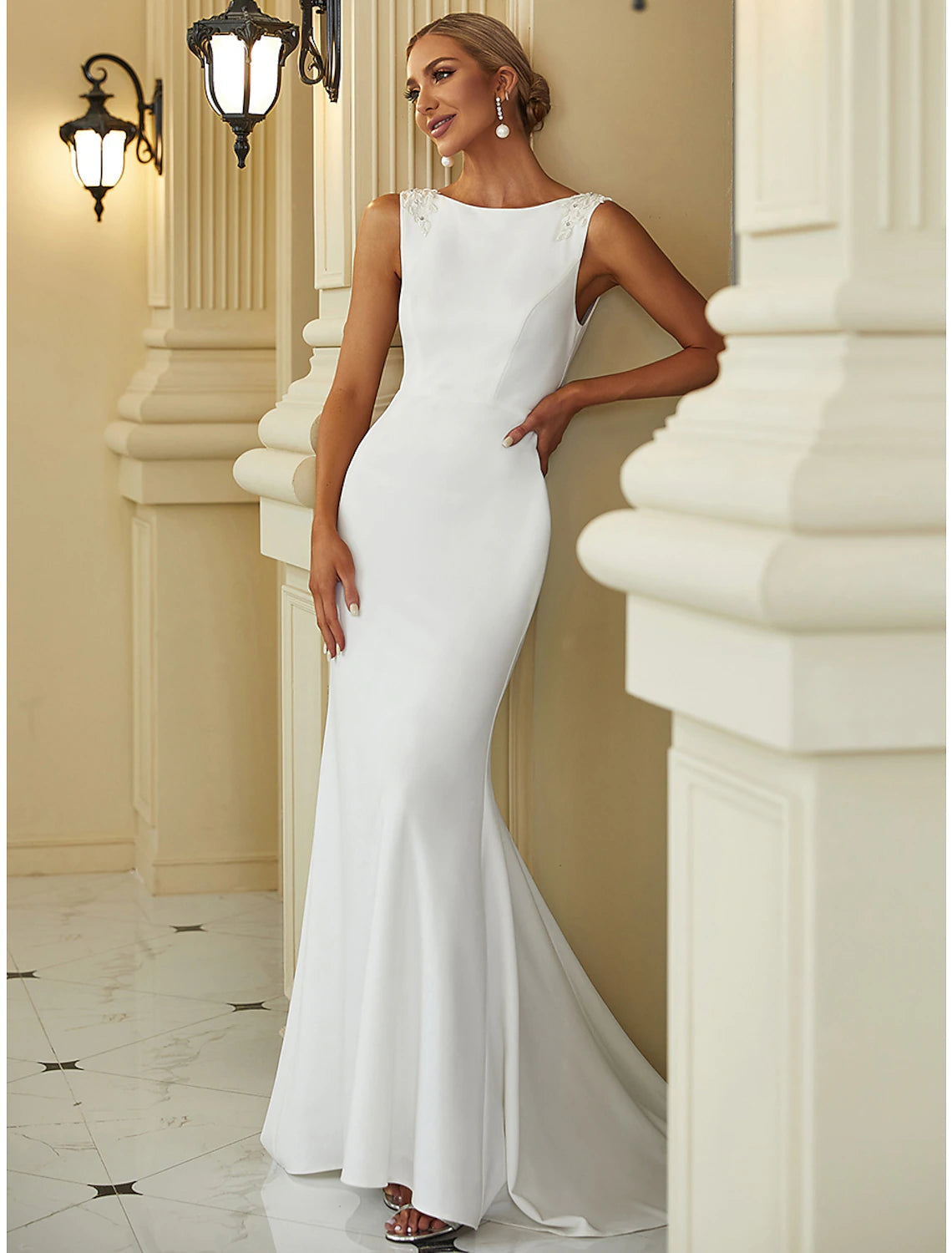 Reception Casual Wedding Dresses Mermaid / Trumpet Scoop Neck Sleeveless Sweep / Brush Train Stretch Fabric Bridal Gowns With Beading