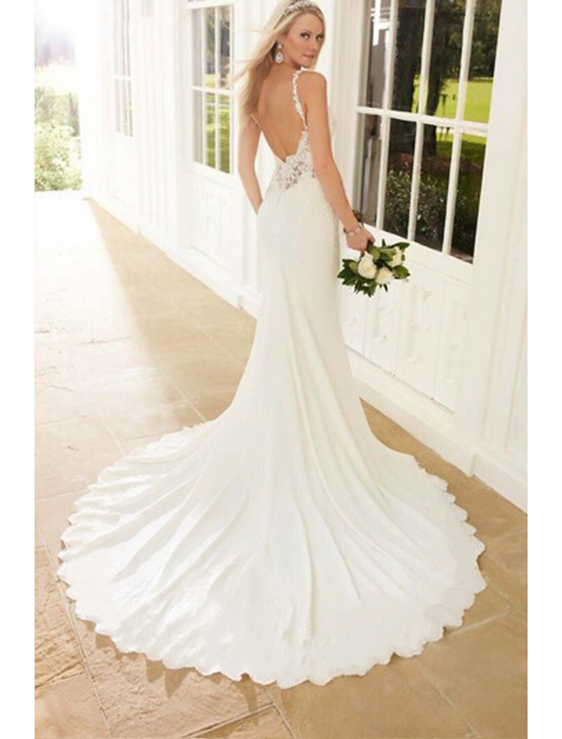 Engagement Open Back Sexy Formal Wedding Dresses Mermaid / Trumpet V Neck Sleeveless Chapel Train Lace Bridal Gowns