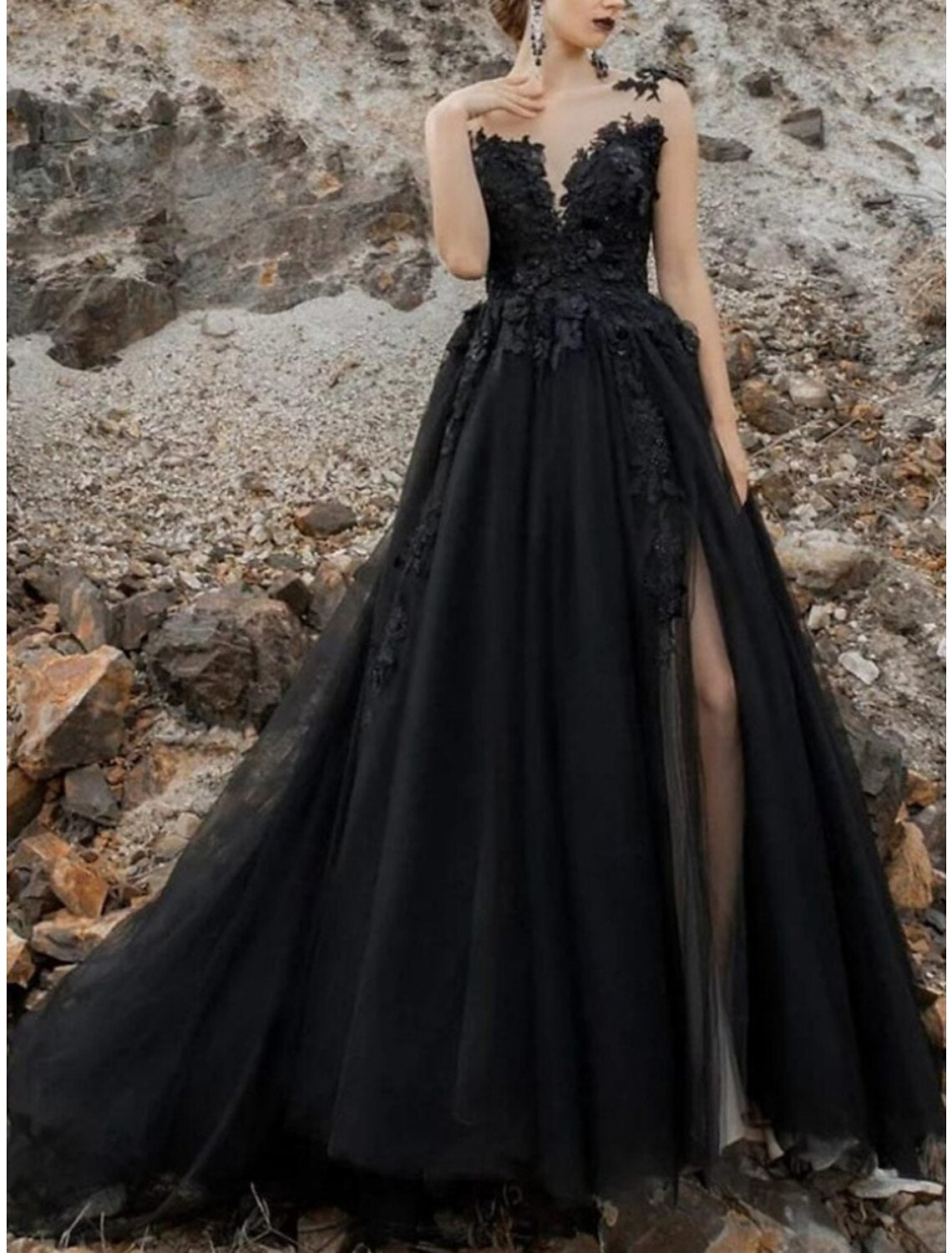 A-Line Evening Gown Elegant Dress Formal Court Train Black Dress Sleeveless Illusion Neck Tulle with Pleats Slit