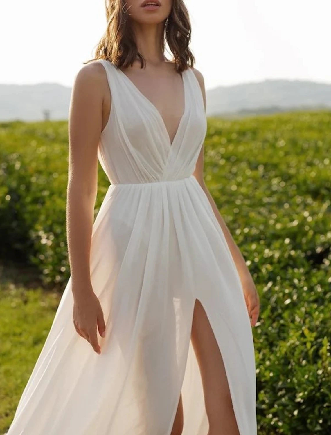 Reception Sexy Casual Wedding Dresses A-Line V Neck Sleeveless Court Train Chiffon Bridal Gowns With Split Front