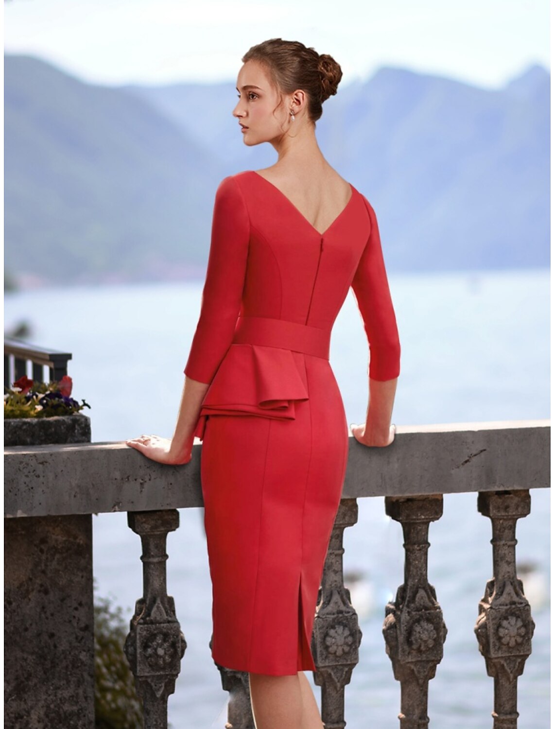 Sheath / Column Cocktail Dresses Elegant Dress Cocktail Party Knee Length Christmas Red Green Dress 3/4 Length Sleeve V Neck Polyester