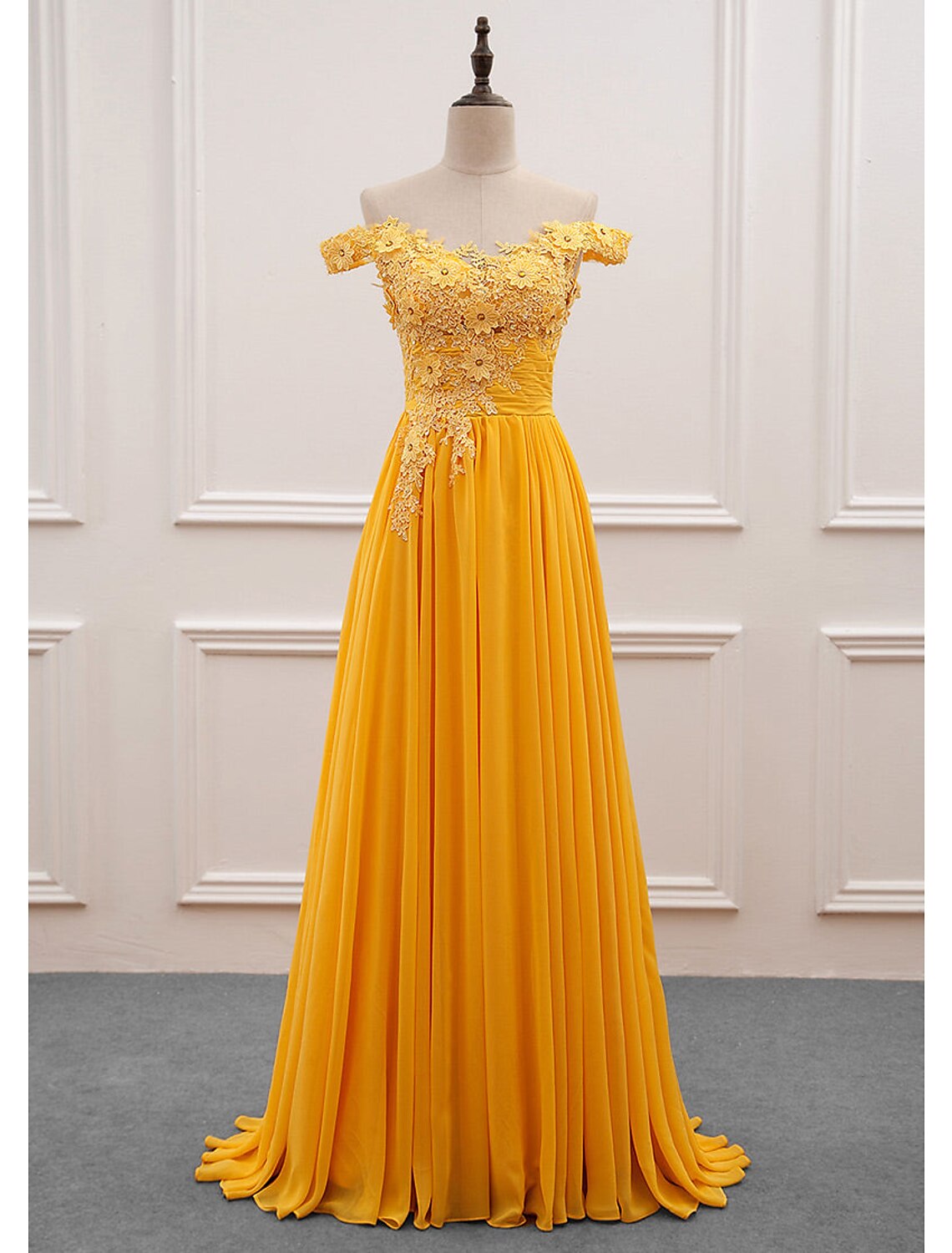 A-Line Wedding Guest Dresses Floral Dress Prom Wedding Party Sweep / Brush Train Sleeveless Off Shoulder Chiffon