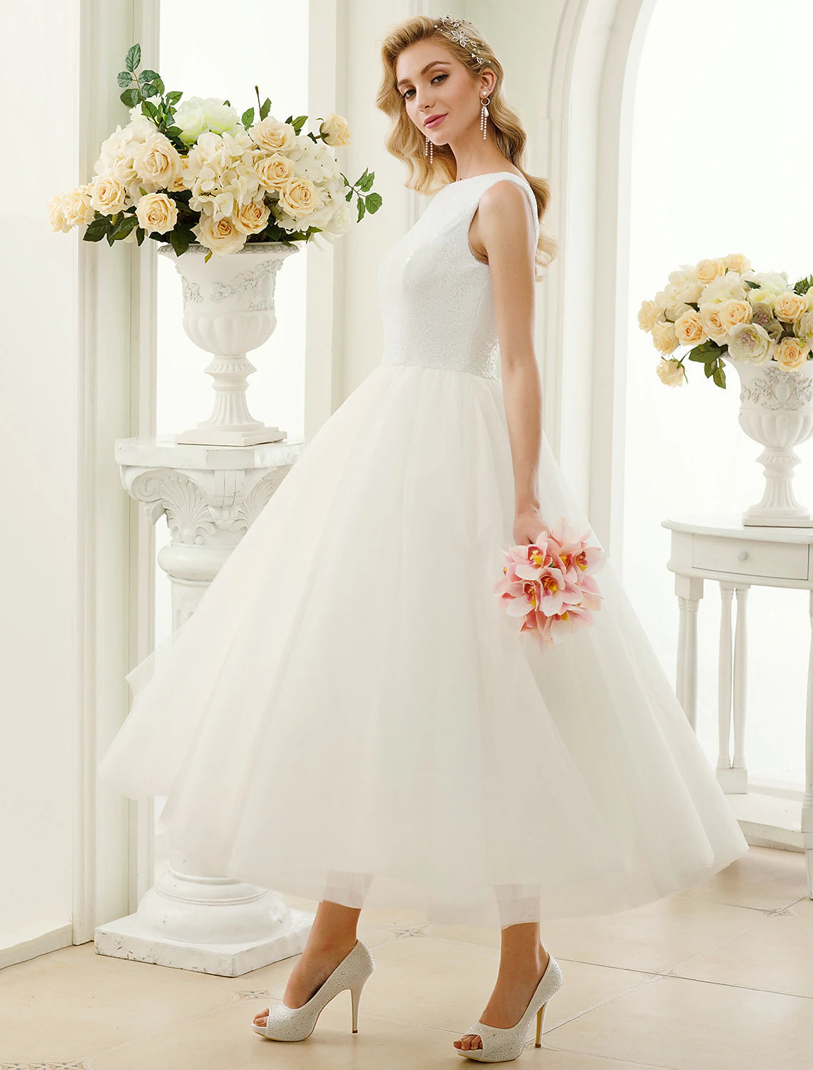 Reception Sparkle & Shine Little White Dresses Wedding Dresses A-Line Scoop Neck Sleeveless Tea Length Tulle Bridal Gowns With Lace