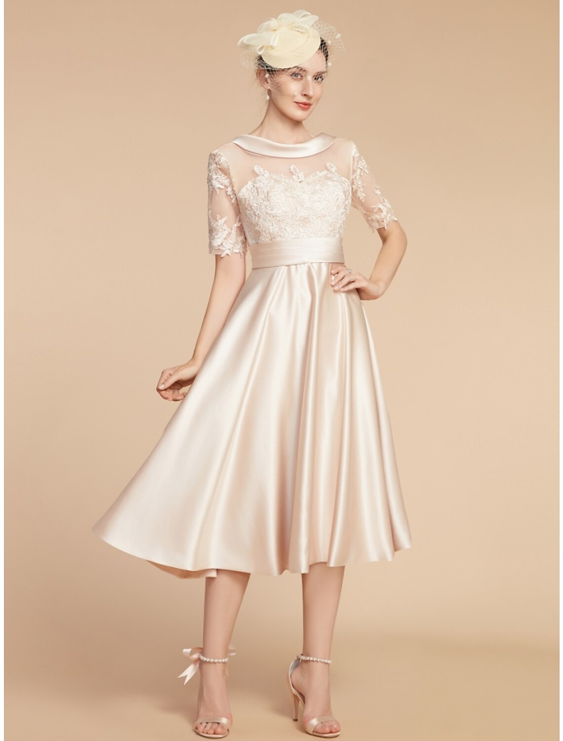 A-Line Mother of the Bride Dress Wedding Guest Elegant Petite Scoop Neck Knee Length Satin Lace Half Sleeve with Appliques Ruching