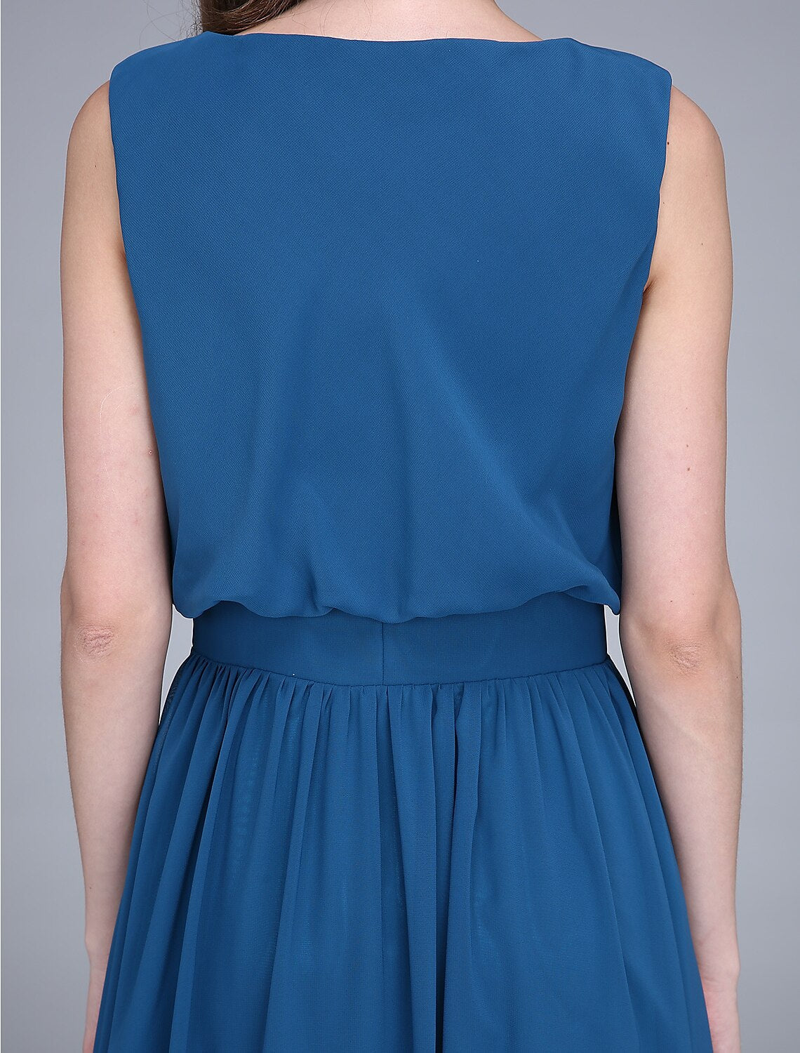 Sheath / Column Bridesmaid Dress Jewel Neck Sleeveless Floor Length Chiffon with Sash