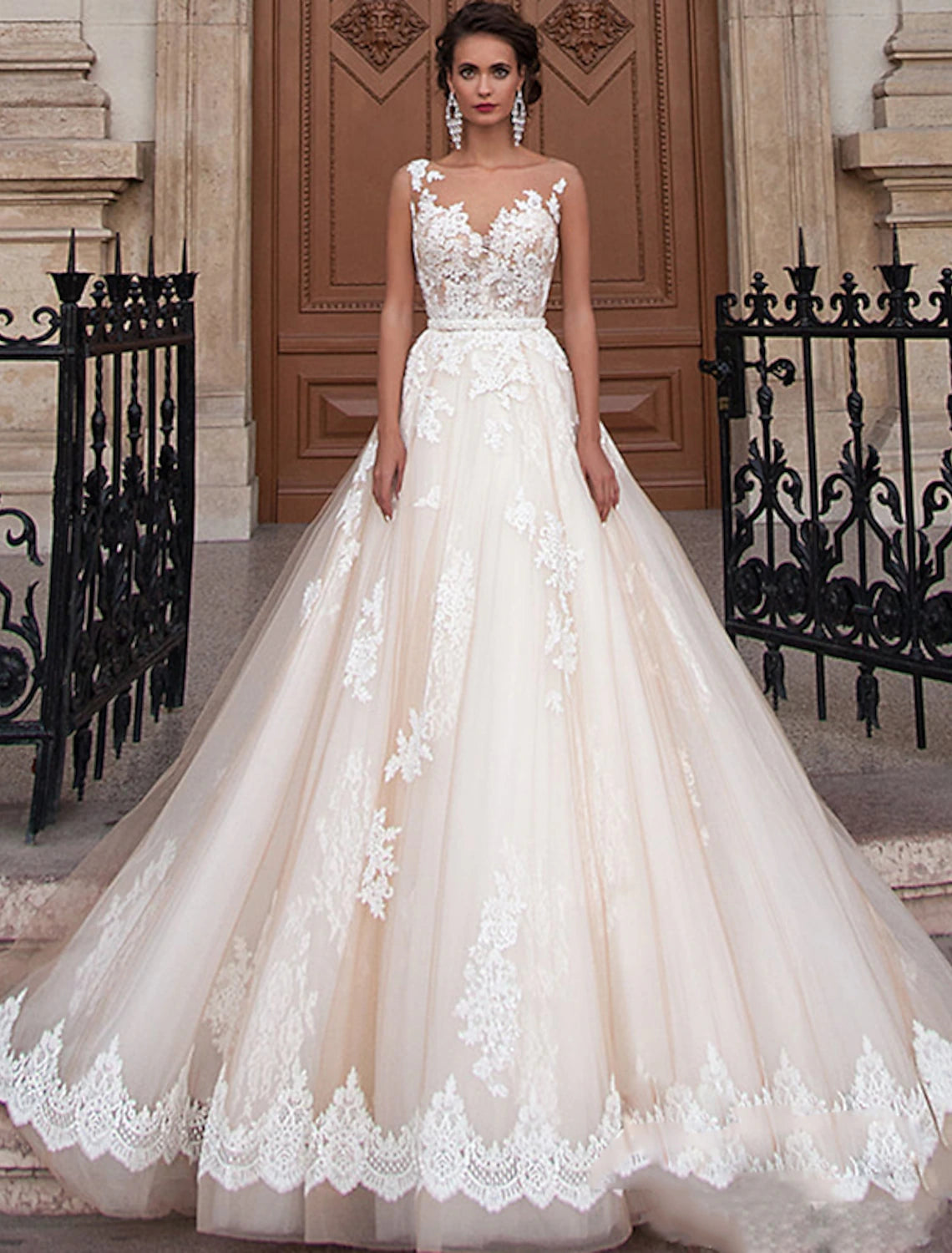 Engagement Open Back Formal Wedding Dresses Ball Gown Illusion Neck Sleeveless Court Train Satin Bridal Gowns
