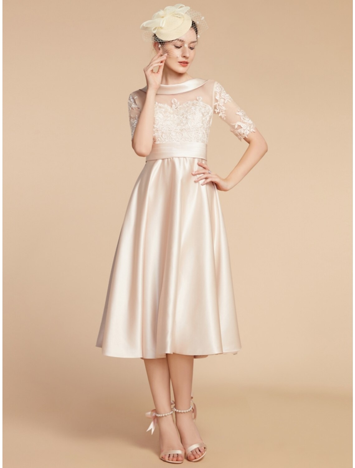 A-Line Mother of the Bride Dress Wedding Guest Elegant Petite Scoop Neck Knee Length Satin Lace Half Sleeve with Appliques Ruching