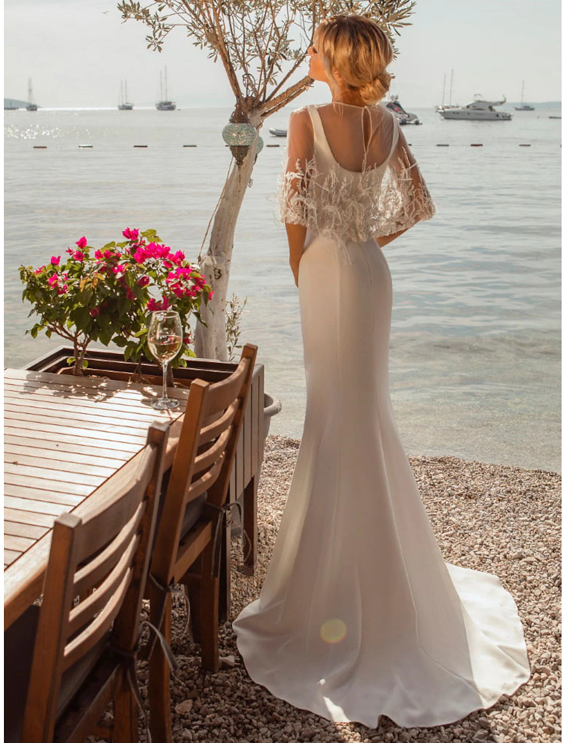 Beach Open Back Casual Wedding Dresses Mermaid / Trumpet Square Neck Sleeveless Sweep / Brush Train Satin Bridal Gowns With Buttons