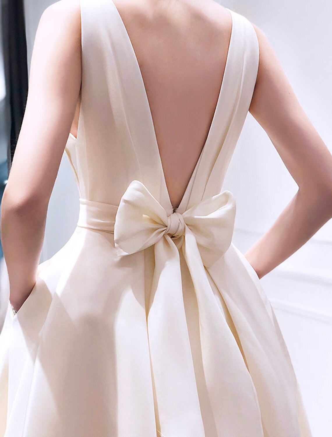 champagne color dress ladies party party sexy little dress short banquet evening dress