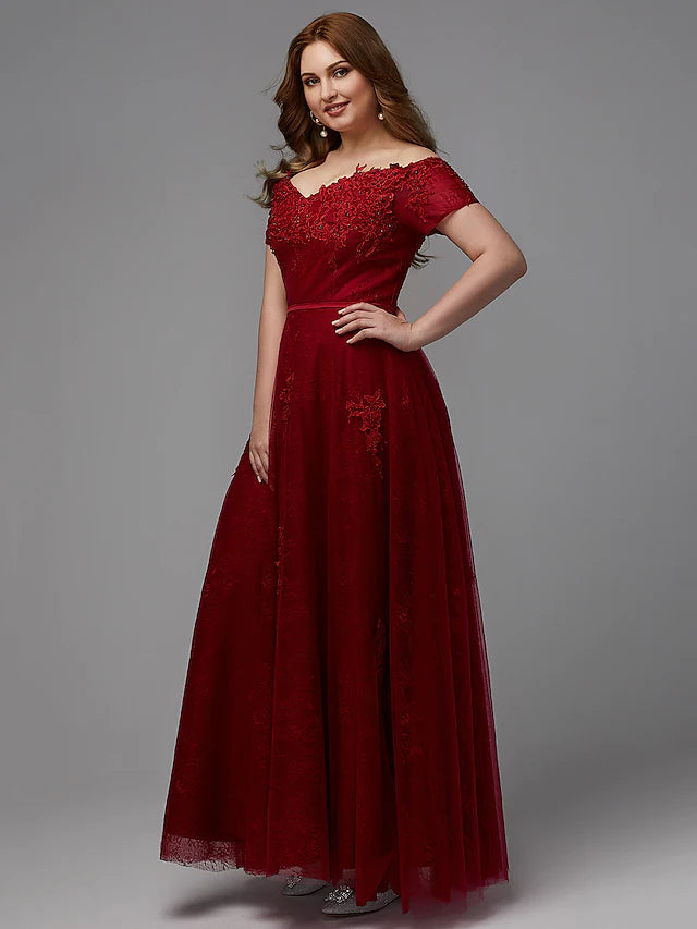 A-Line Plus Size Bridesmaid Dresses Wedding Guest Floor Length Short Sleeve Off Shoulder Lace Lace-up with Beading