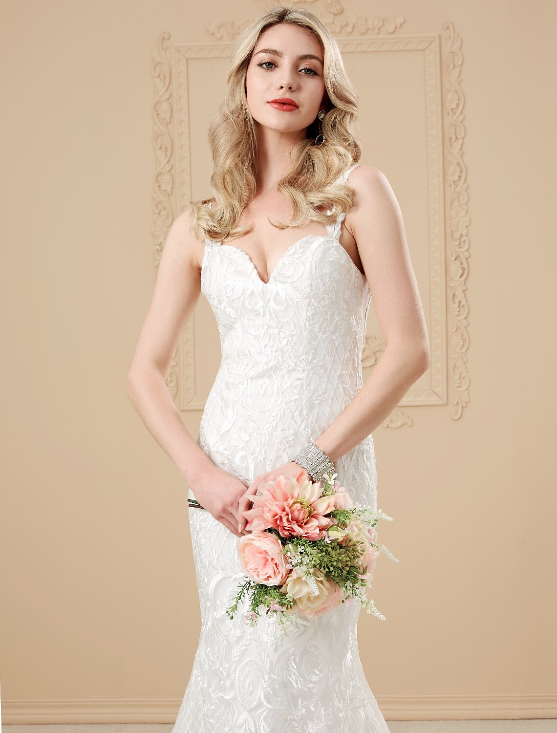 Wedding Dresses Mermaid / Trumpet Sweetheart Spaghetti Strap Chapel Train Satin Bridal Gowns With Buttons