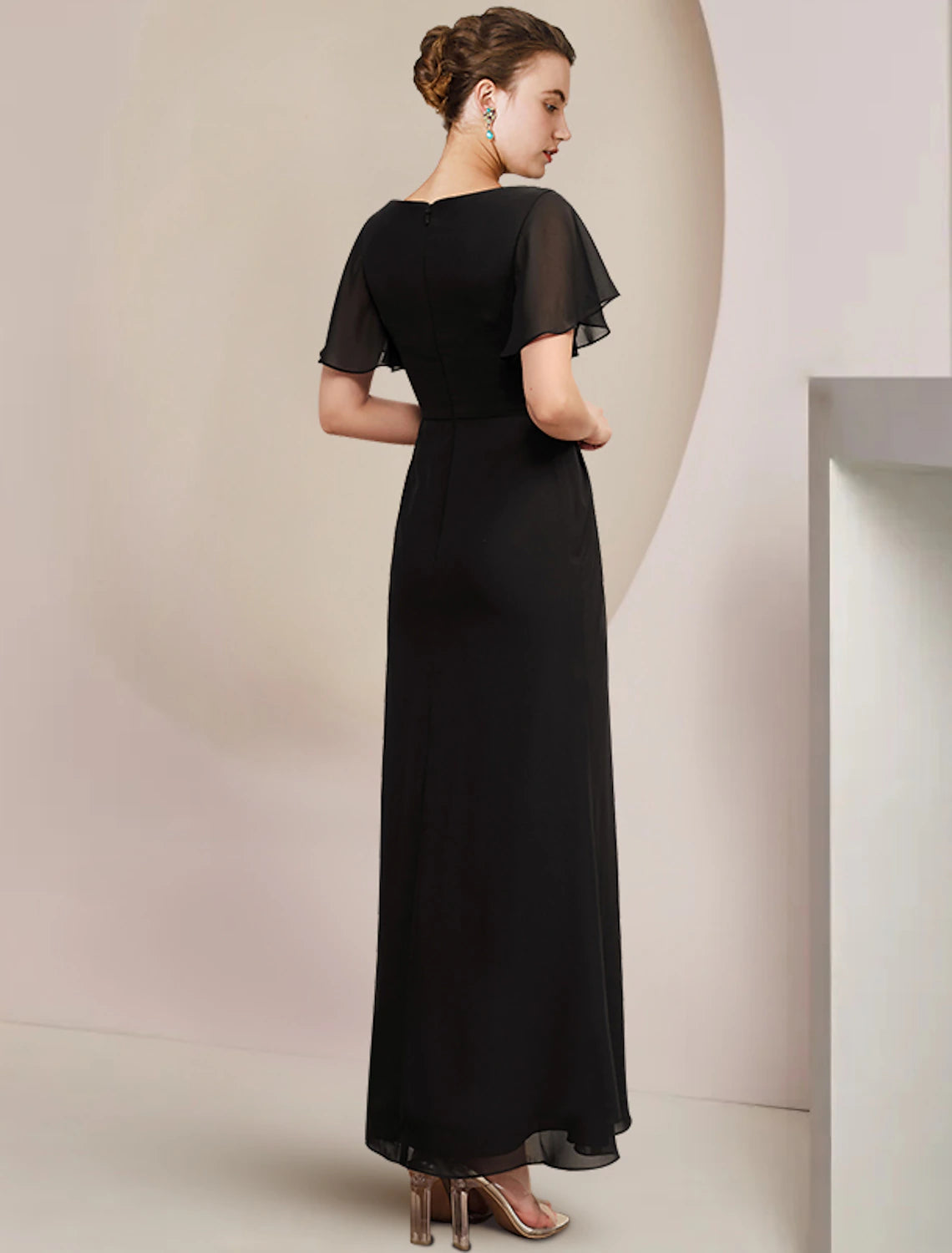 Sheath / Column Mother of the Bride Dress Wedding Guest Elegant Scoop Neck Ankle Length Chiffon Short Sleeve with Crystal Brooch