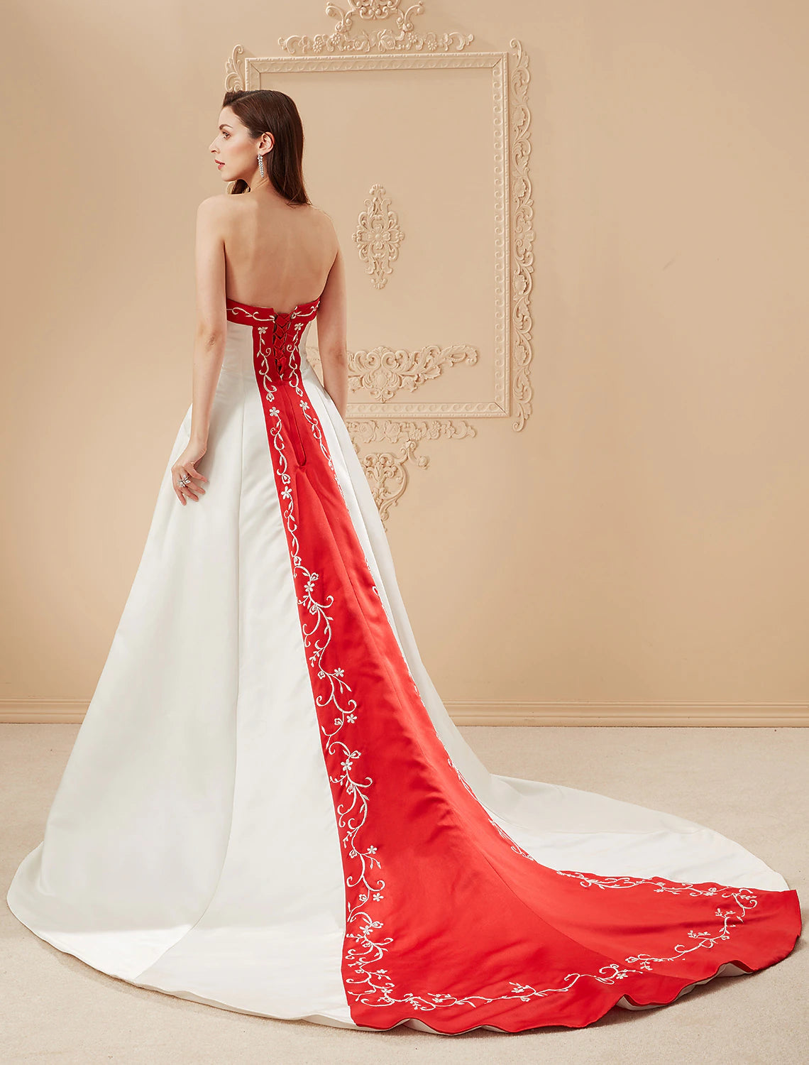 Open Back Wedding Dresses Sweep / Brush Train Ball Gown Strapless Strapless Satin With Embroidery
