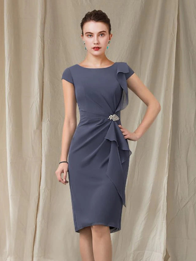Sheath / Column Mother of the Bride Dress Elegant Jewel Neck Knee Length Chiffon Cap Sleeve with Ruffles Crystal