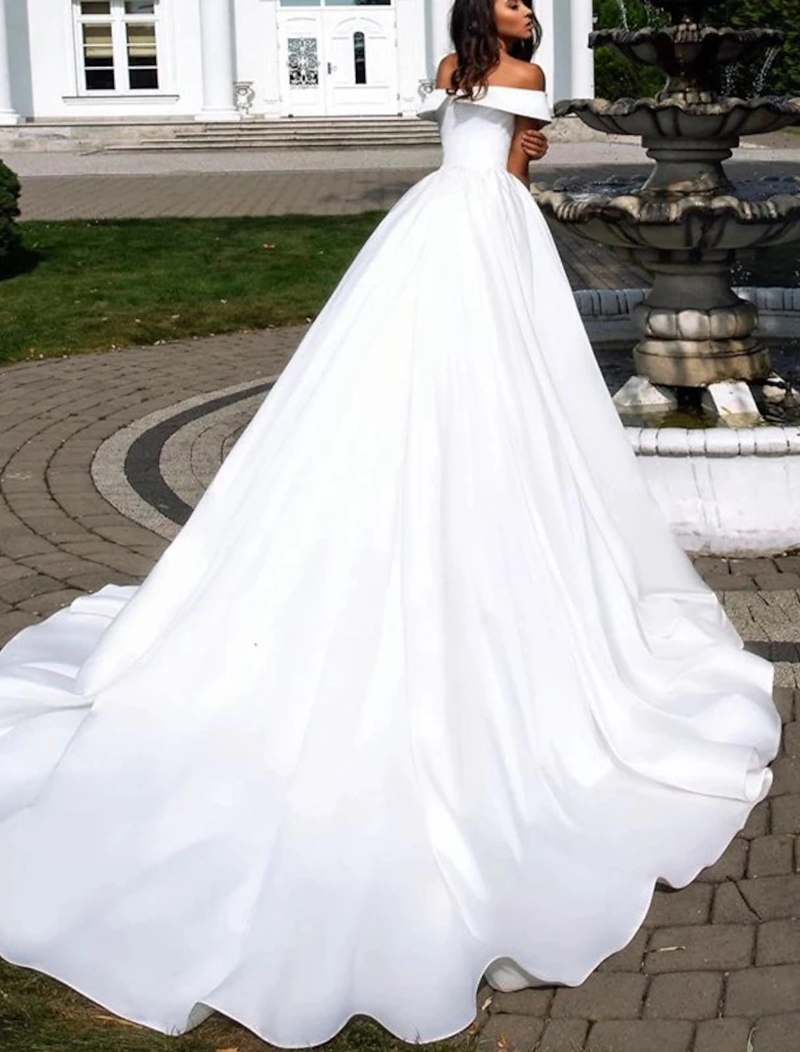Formal Wedding Dresses Ball Gown Off Shoulder Cap Sleeve Chapel Train Satin Bridal Gowns