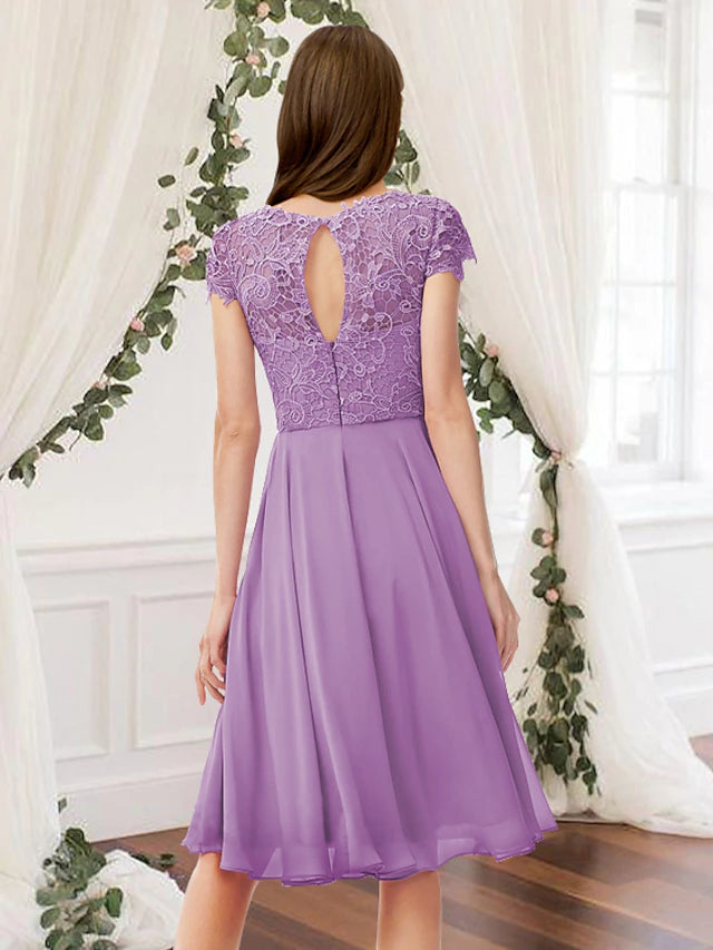 A-Line Bridesmaid Dress Jewel Neck Sleeveless Elegant Knee Length Chiffon / Lace