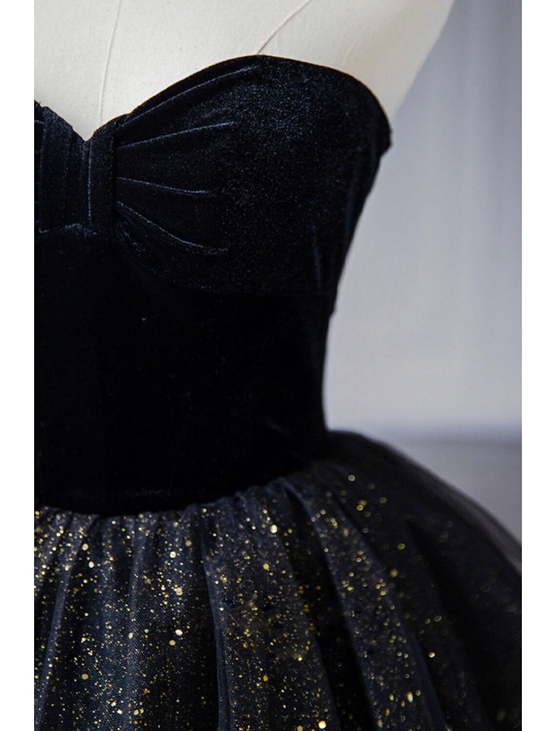 A-Line Prom Dresses Black Dress Dress Formal Birthday Floor Length Sleeveless Strapless Tulle with Ruched