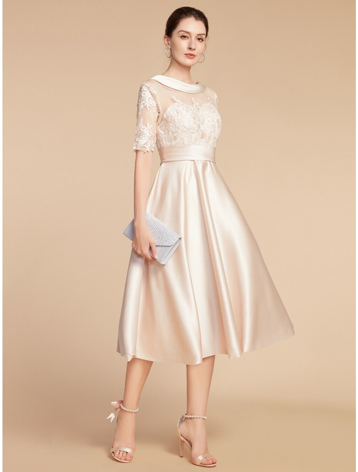 A-Line Mother of the Bride Dress Wedding Guest Elegant Petite Scoop Neck Knee Length Satin Lace Half Sleeve with Appliques Ruching