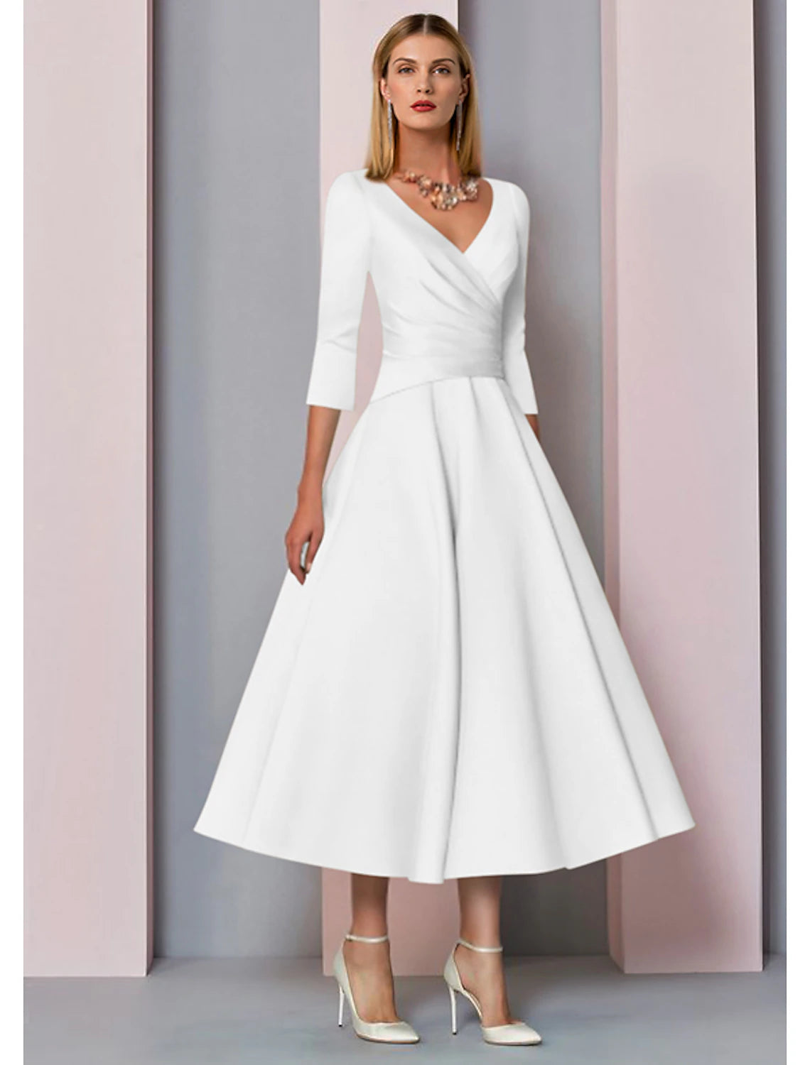A-Line Mother of the Bride Dress Fall Wedding Guest Vintage Plus Size Elegant V Neck Tea Length Satin 3/4 Length Sleeve