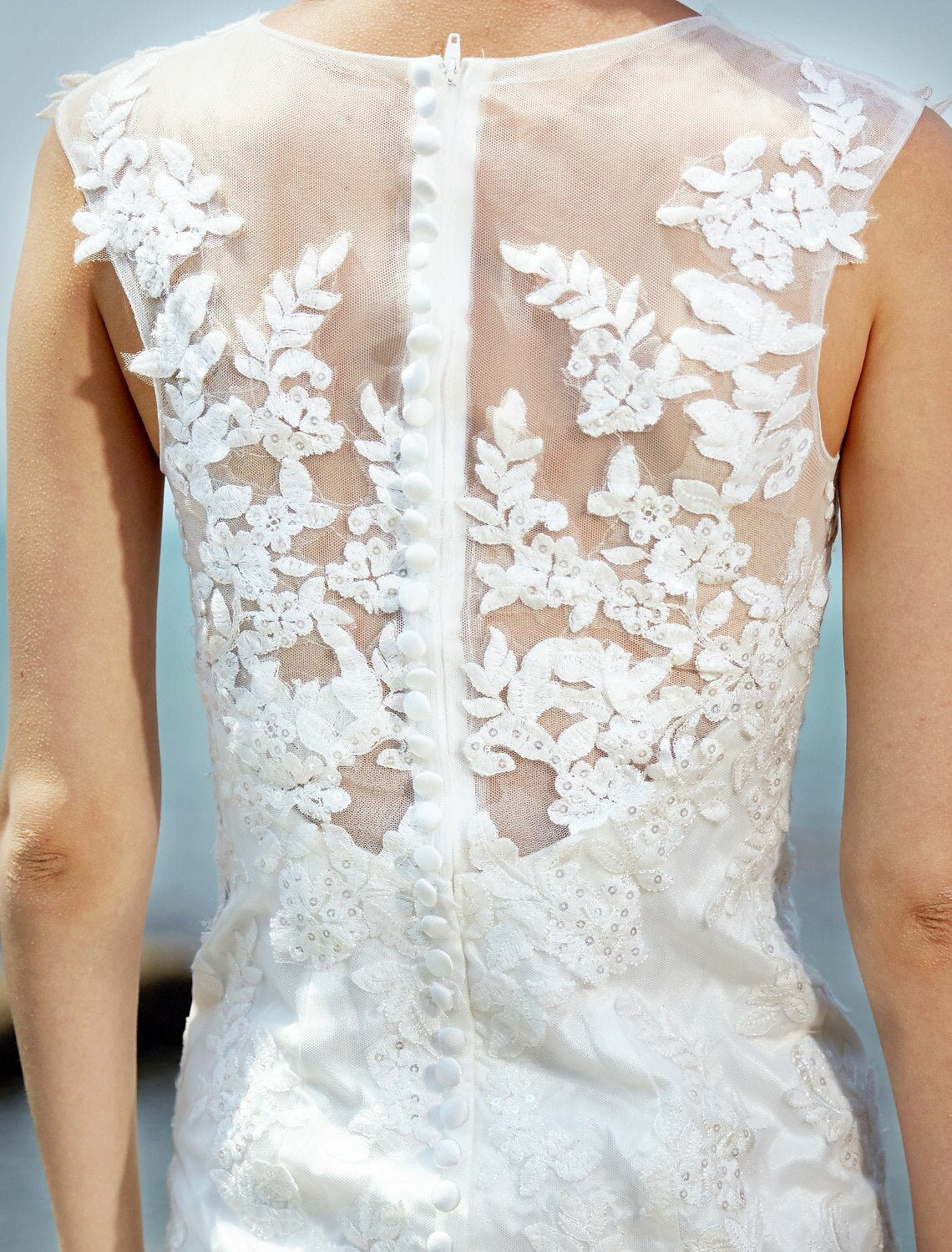 Mermaid / Trumpet Bateau Neck Sweep / Brush Train Lace / Tulle Made-To-Measure Wedding Dresses with Lace