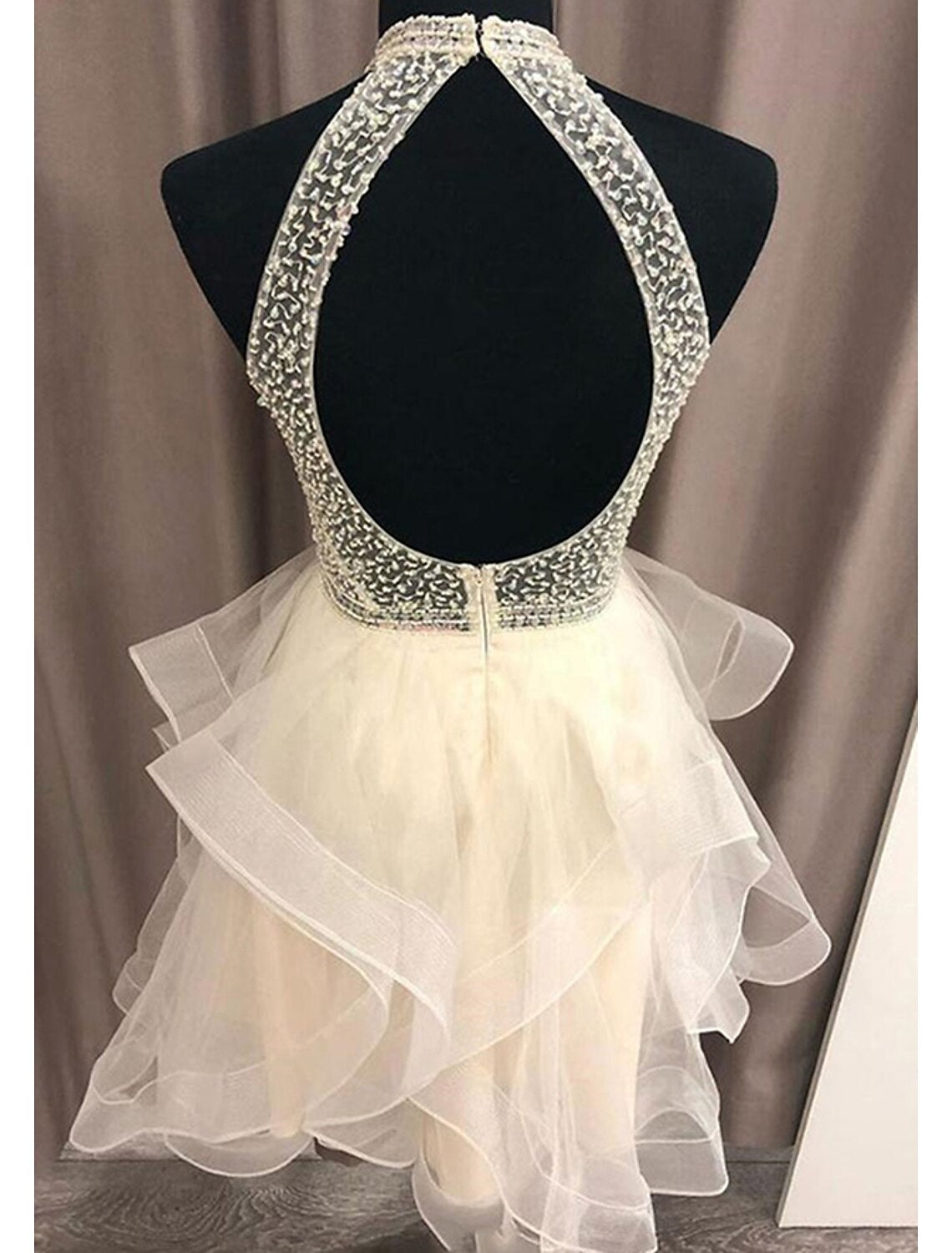 A-Line Homecoming Dresses Sparkle & Shine Dress Holiday Short / Mini Sleeveless Halter Organza Backless