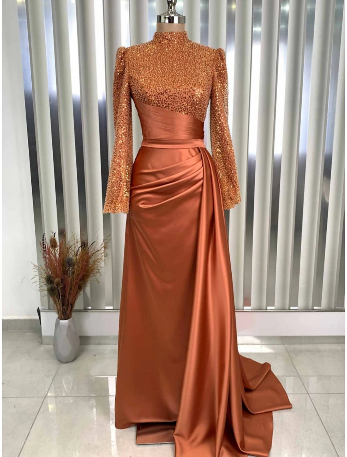 A-Line Evening Gown Champagne Christmas Elegant Dress Formal Sweep / Brush Train Long Sleeve High Neck Satin with Glitter