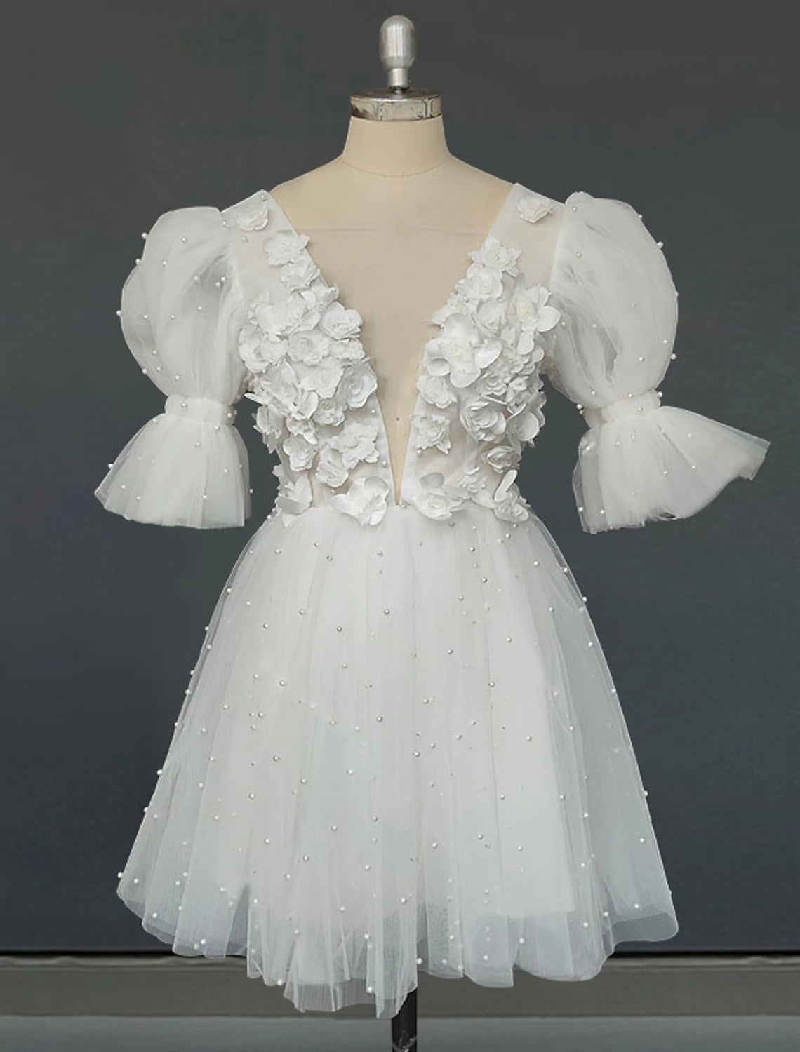 Bridal Shower Open Back Little White Dresses Wedding Dresses A-Line V Neck Short Sleeve Short / Mini Satin Bridal Gowns With Pleats