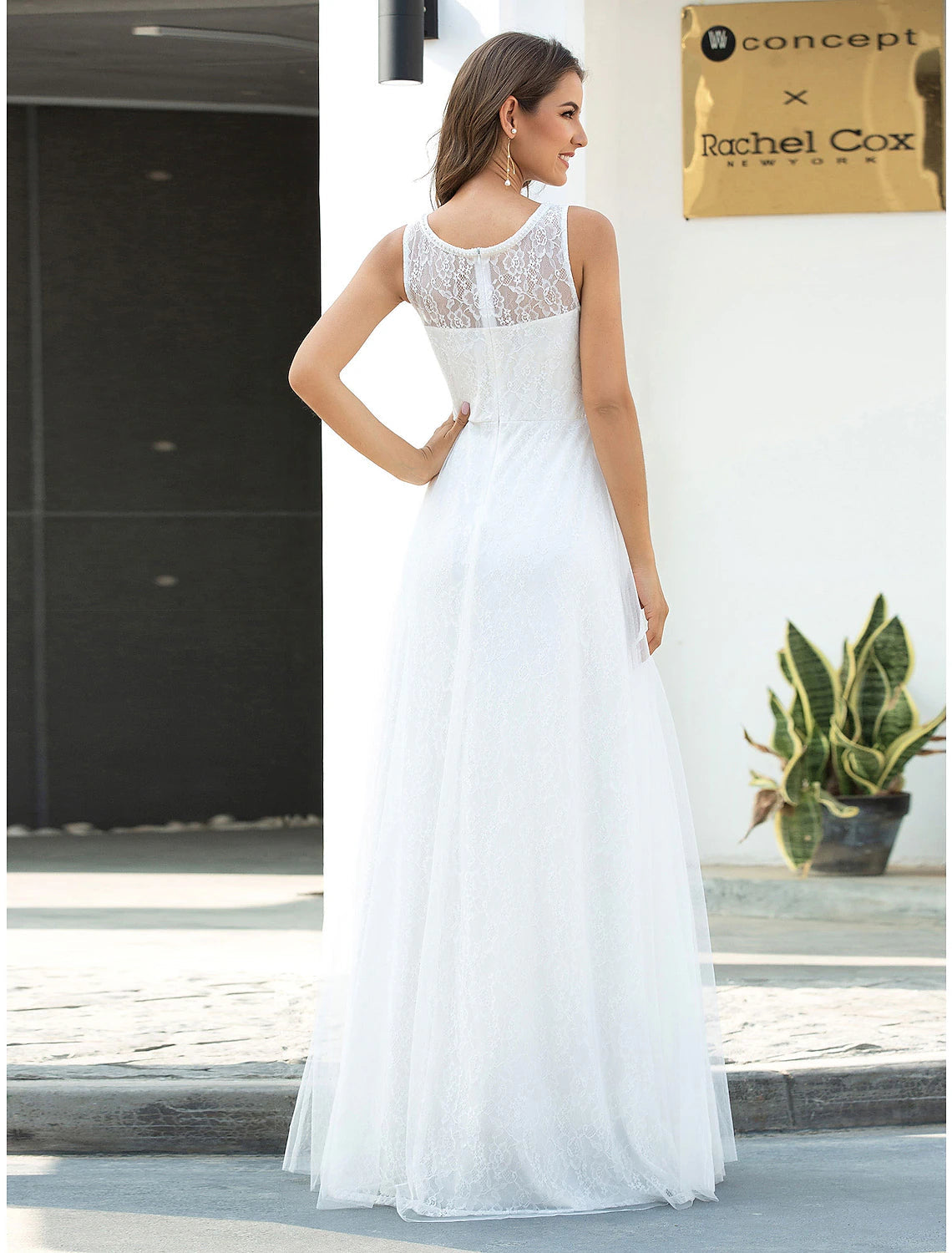 Long Beach Wedding Dresses A-Line Scoop Neck Sleeveless Floor Length Lace Bridal Gowns With Lace