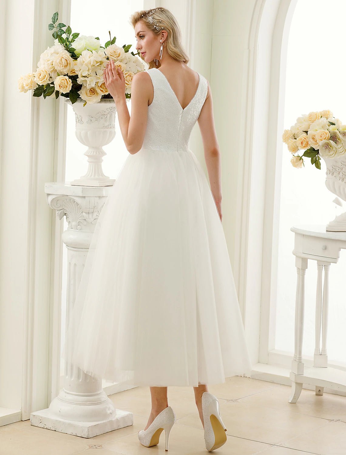 Reception Sparkle & Shine Little White Dresses Wedding Dresses A-Line Scoop Neck Sleeveless Tea Length Tulle Bridal Gowns With Lace