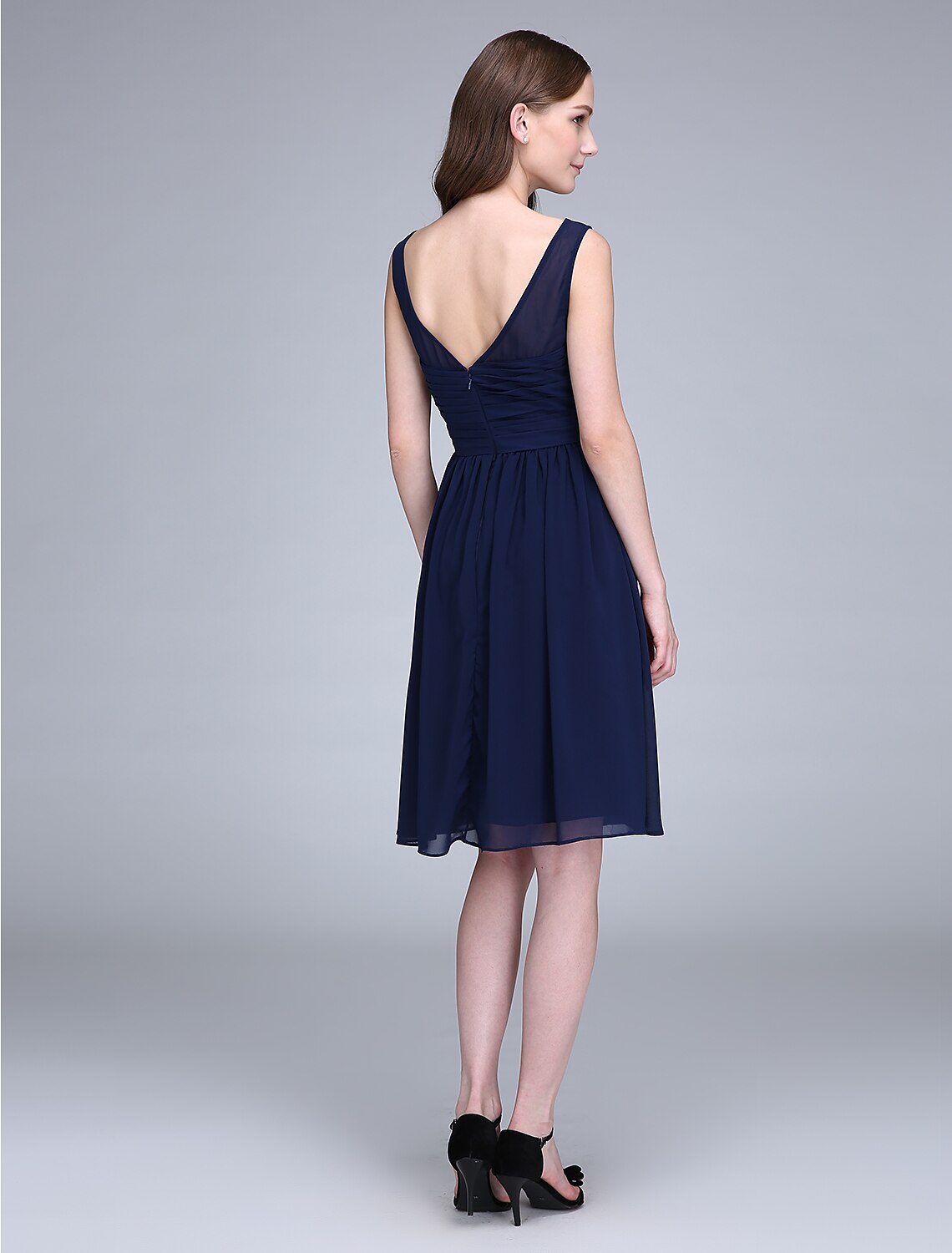 Bridesmaid Dress Jewel Neck Sleeveless Knee Length Chiffon with Ruched