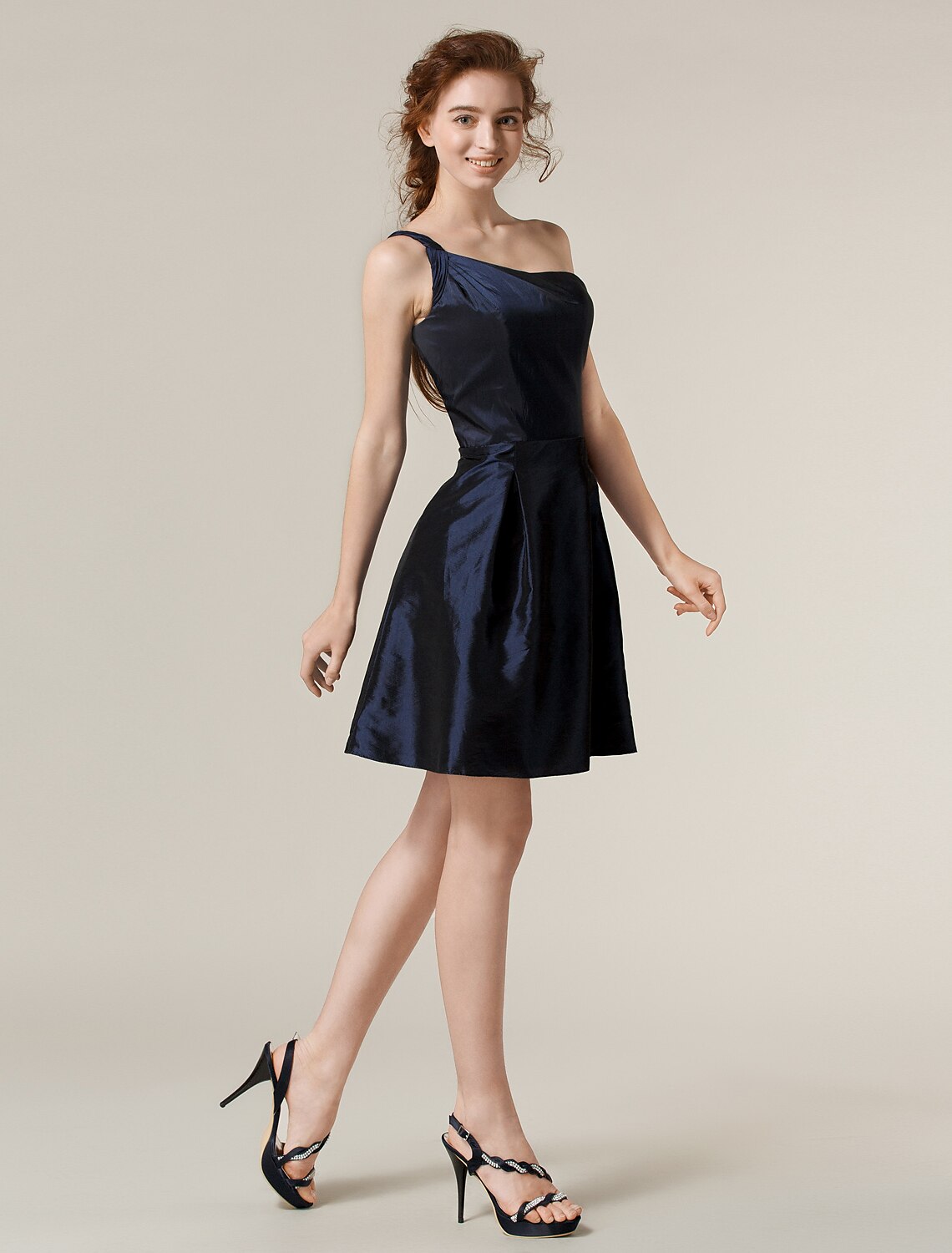 A-Line / Princess One Shoulder Short Taffeta Bridesmaid Dress with Pleats pure color