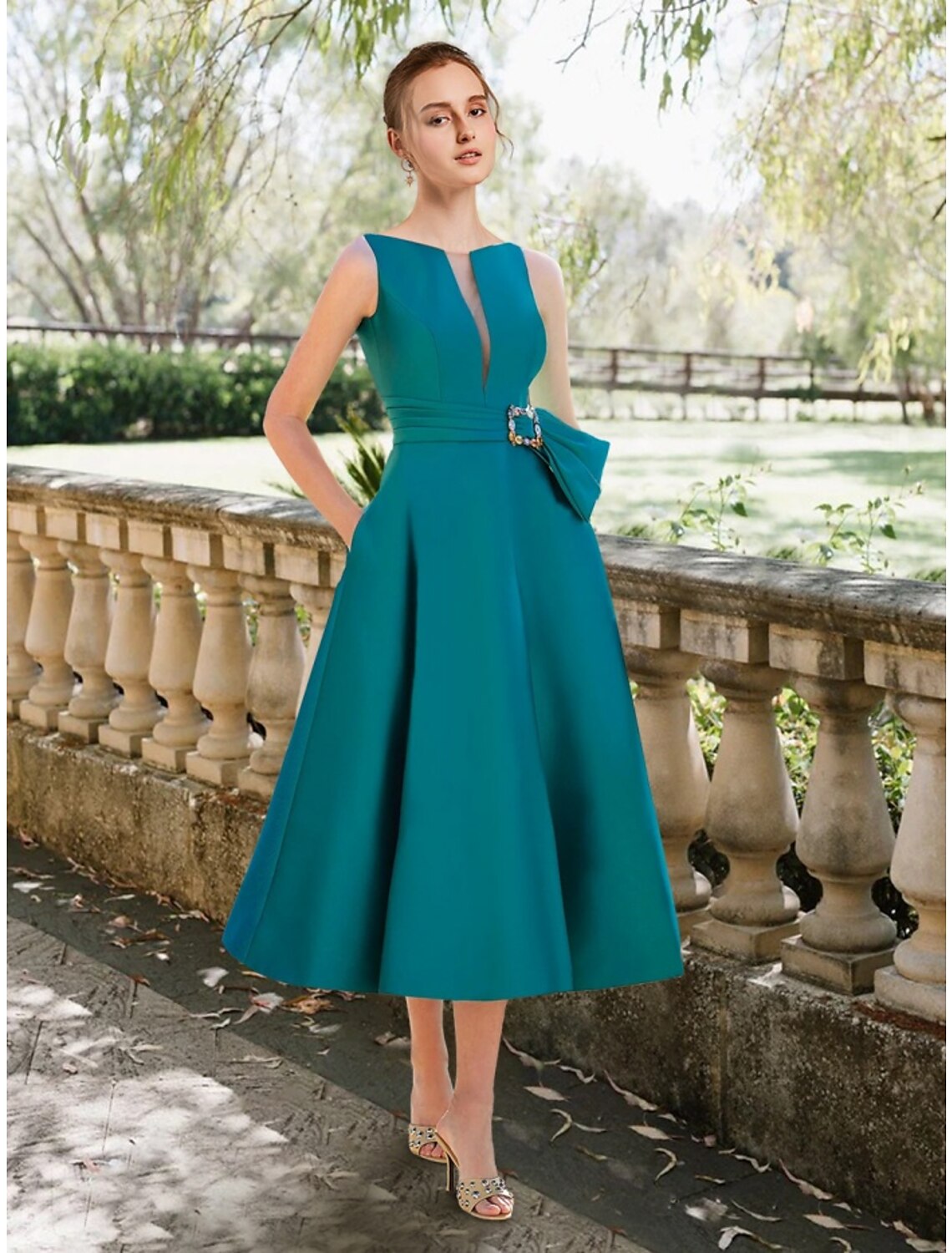 A-Line Cocktail Dresses Elegant Dress Cocktail Party Tea Length Christmas Red Green Dress Sleeveless Scoop Neck Satin with Pleats Ruched
