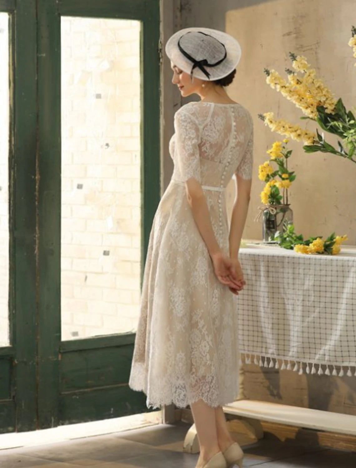 Reception Fall Wedding Dresses Little White Dresses in Color A-Line Illusion Neck Half Sleeve Tea Length Lace Bridal Gowns With Sash / Ribbon Appliques