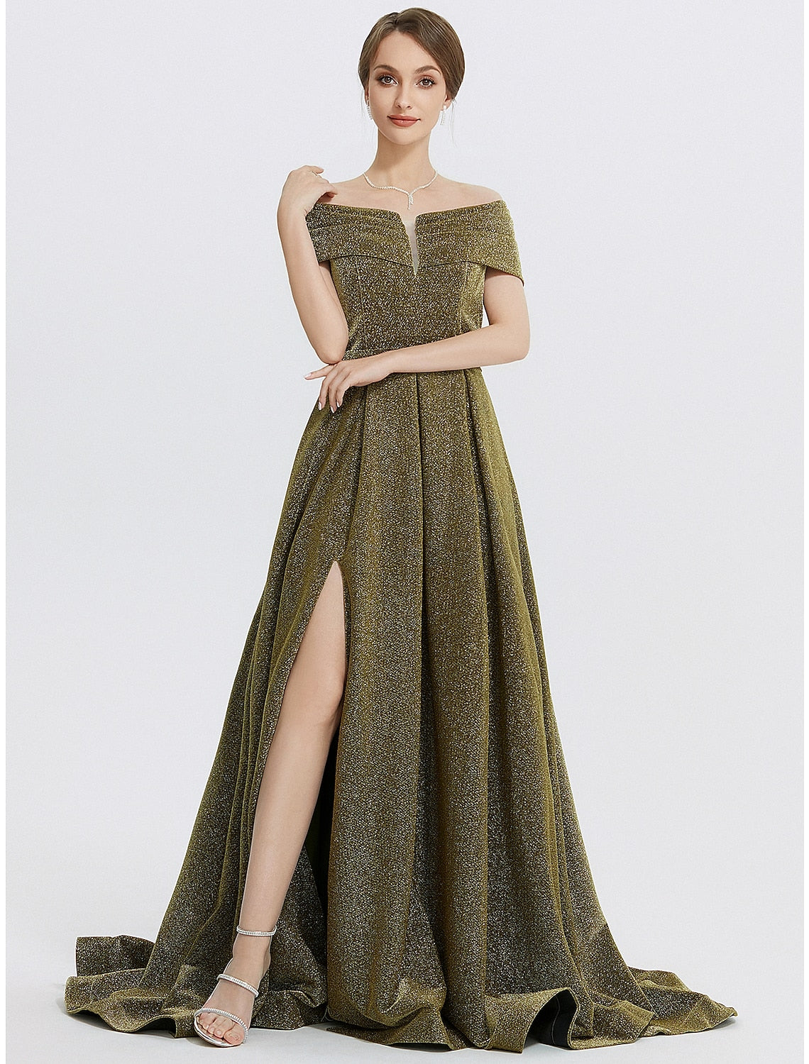 A-Line Evening Gown Elegant Dress Formal Sweep / Brush Train Sleeveless Sweetheart Charmeuse