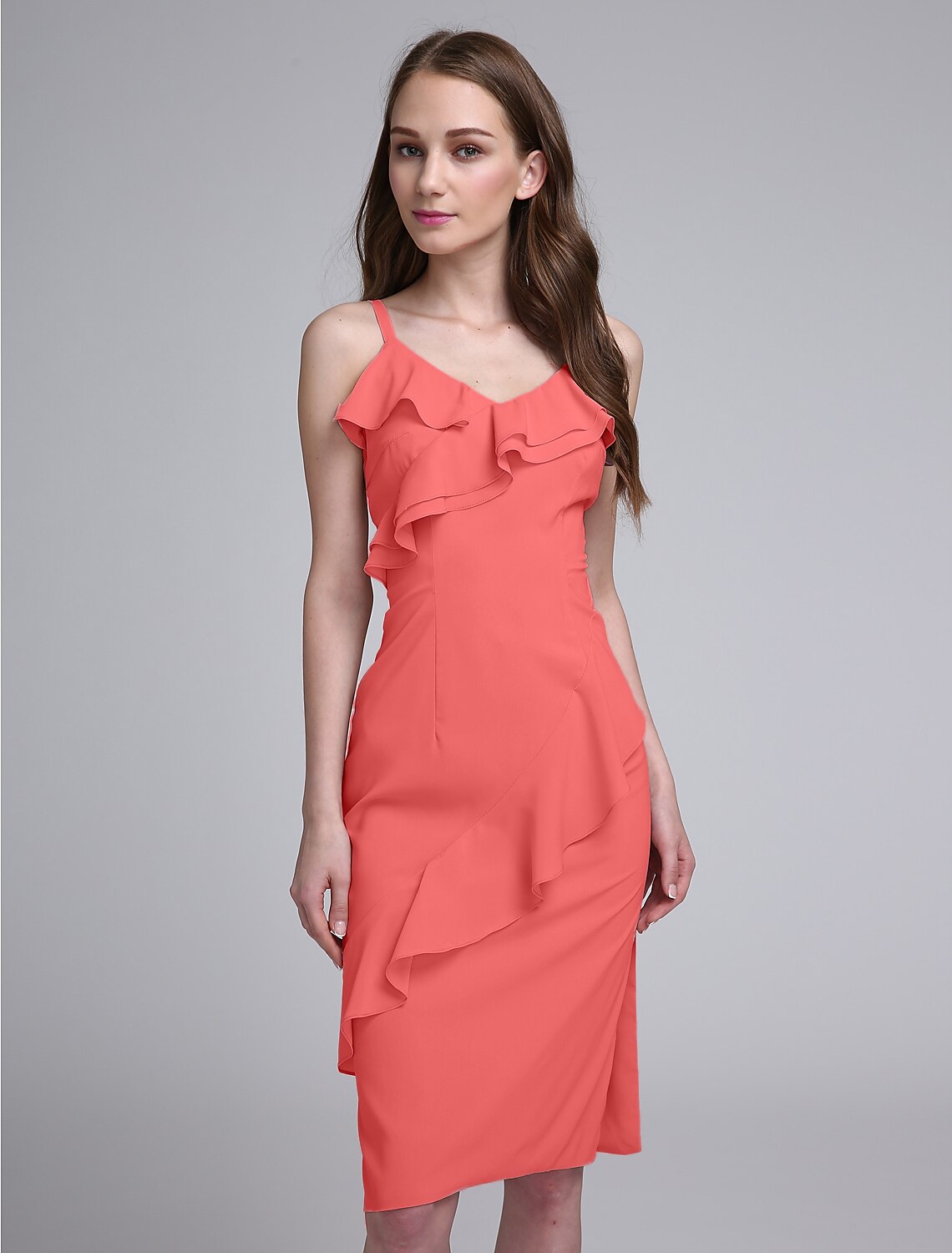 Sheath / Column Bridesmaid Dress Spaghetti Strap Sleeveless Elegant Knee Length Chiffon