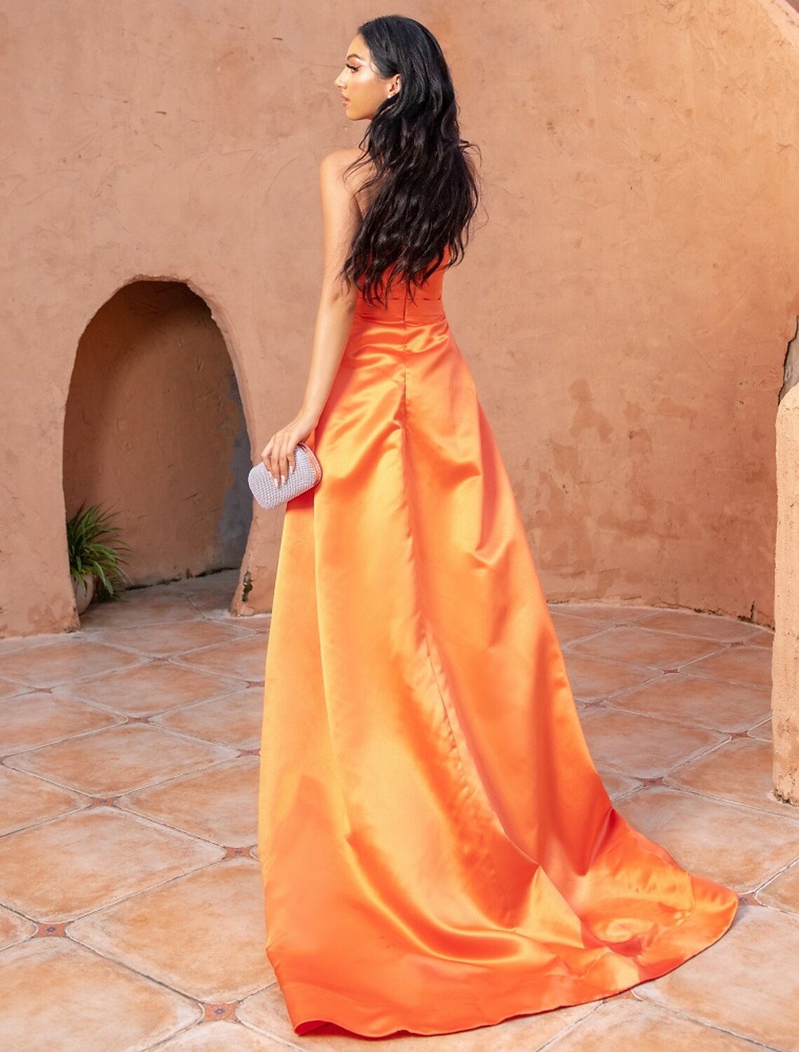 Mermaid Ruched Evening Gown Satin Dress Cocktail Party Prom Court Train Sleeveless Strapless Bridesmaid Dress with Beading Sequin
