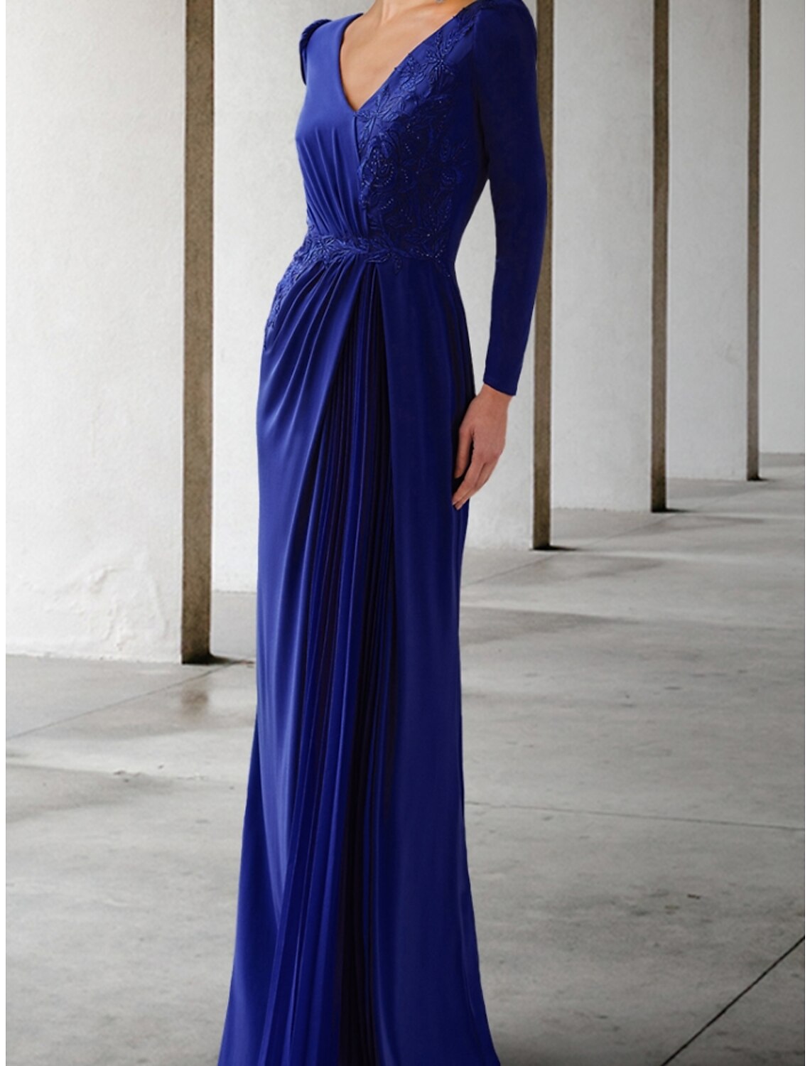 A-Line Mother of the Bride Dress Wedding Guest Elegant V Neck Floor Length Lace Stretch Chiffon Long Sleeve with Ruching