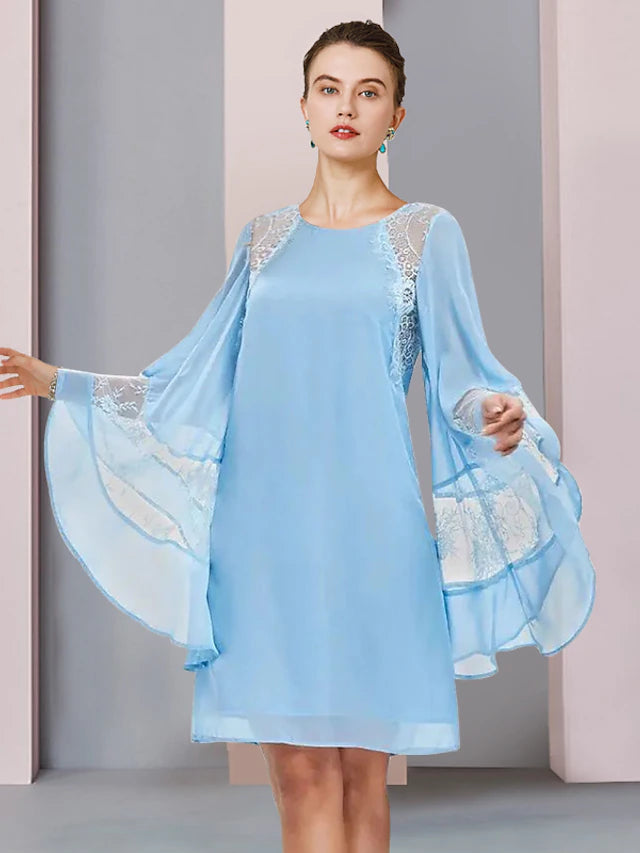 A-Line Mother of the Bride Dress Formal Wedding Guest Plus Size Elegant Jewel Neck Short / Mini Lace Long Sleeve