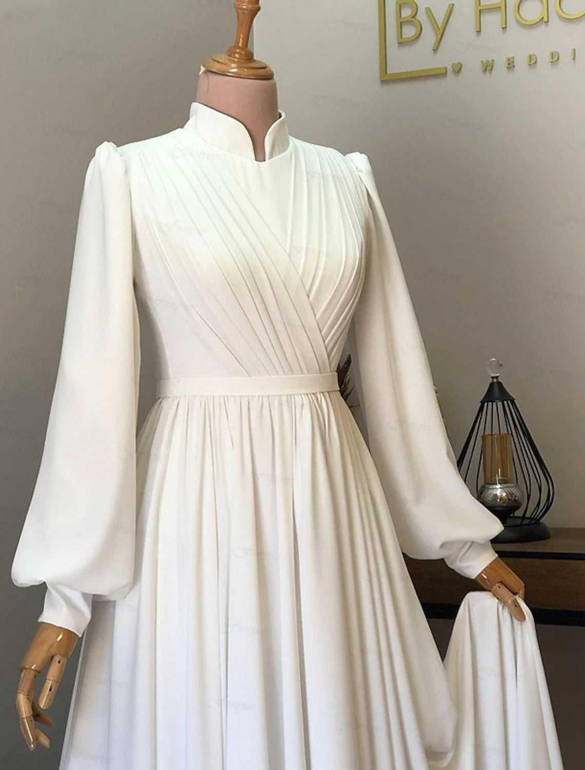 Hall Vintage 1940s / 1950s Casual Fall Wedding Dresses A-Line High Neck Long Sleeve Court Train Chiffon Bridal Gowns With Pleats Solid