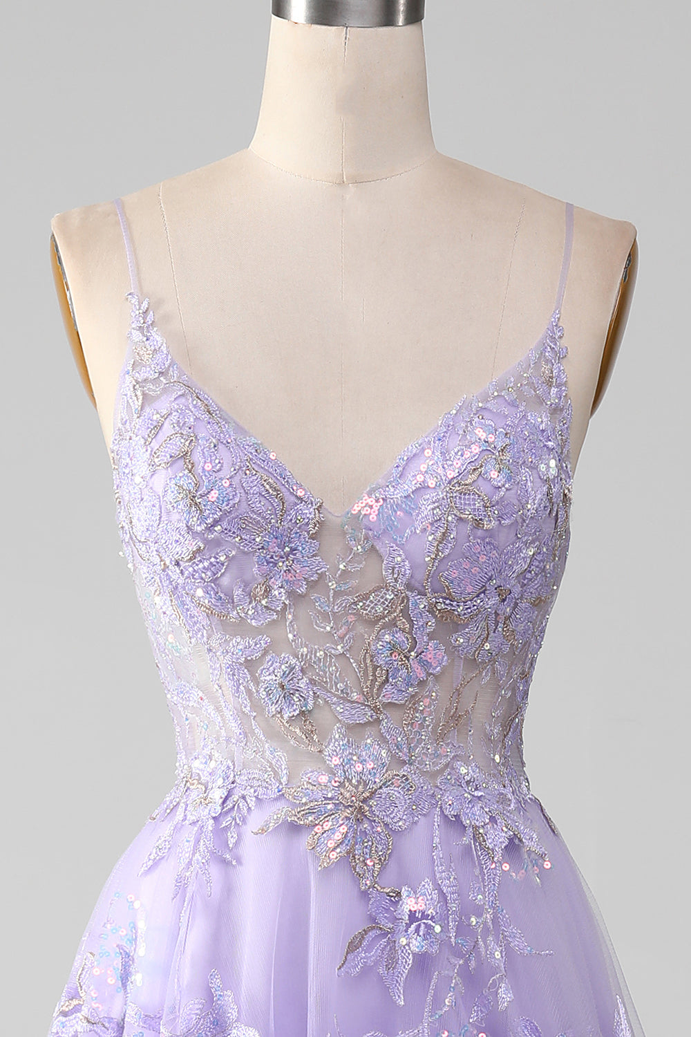 Light Purple A Line Spaghetti Straps Sparkly Prom Dress With Beading V-neck Floor Length